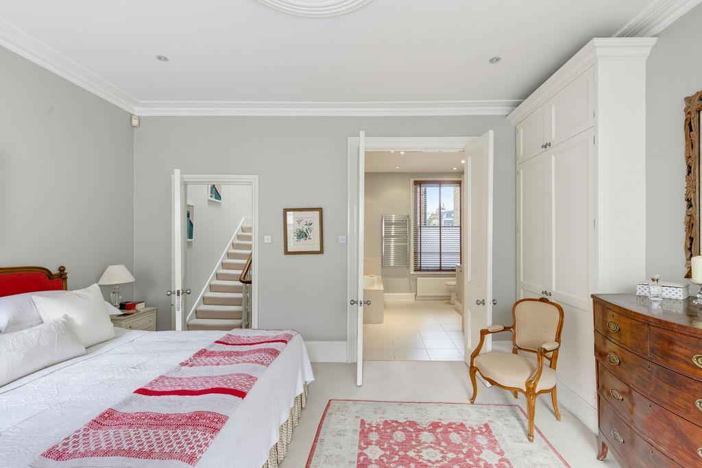 Acfold Road,  London, SW6