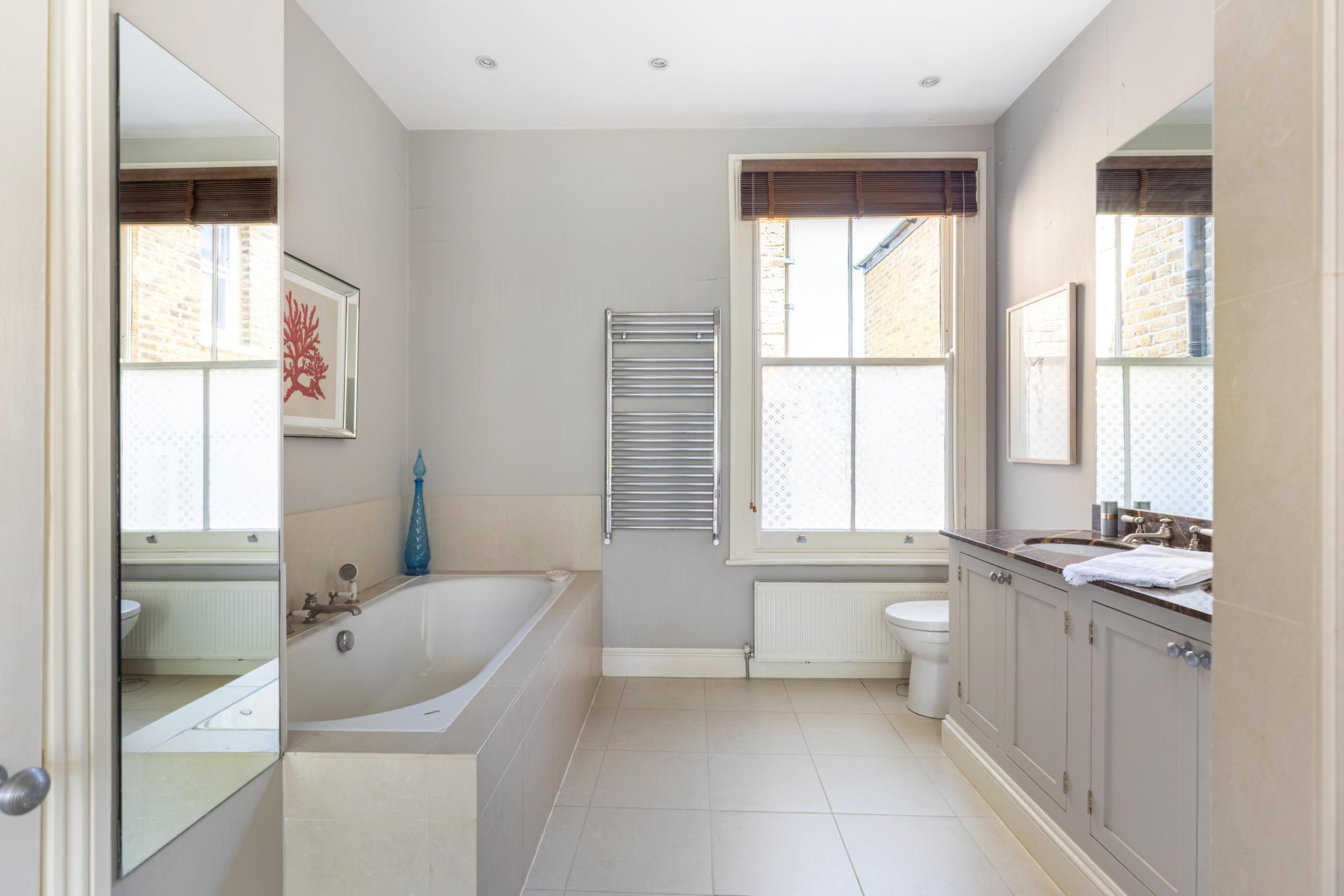 Acfold Road,  London, SW6