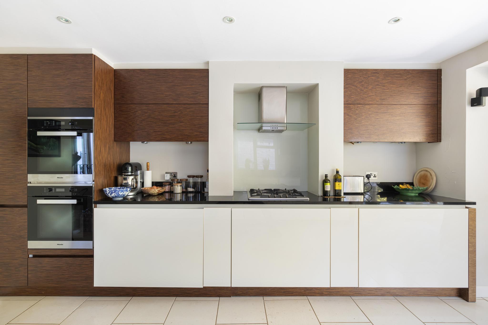 Acfold Road,  London, SW6