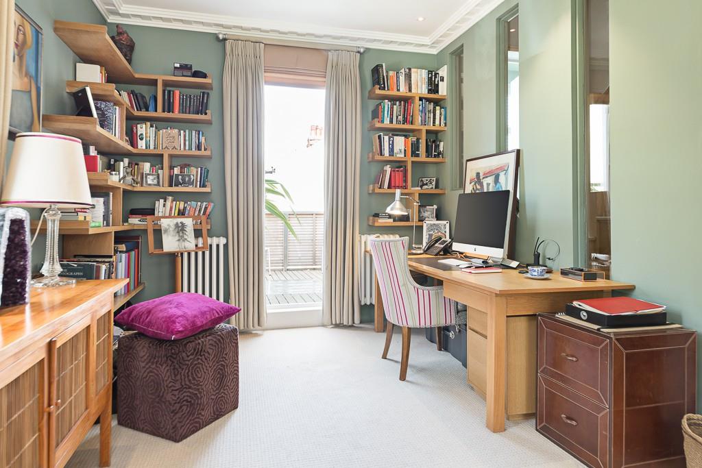Musgrave Crescent, London, SW6