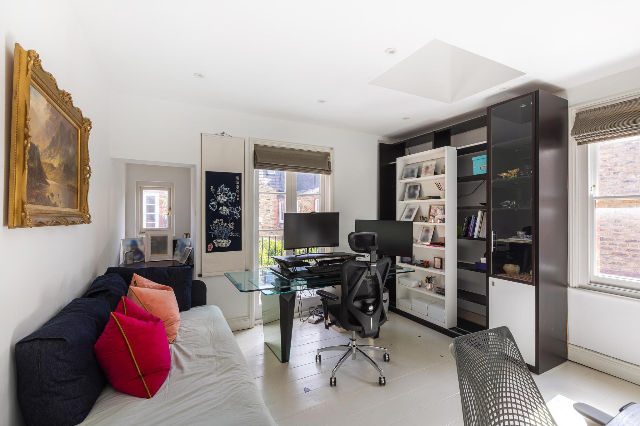 Chiddingstone Street, London SW6