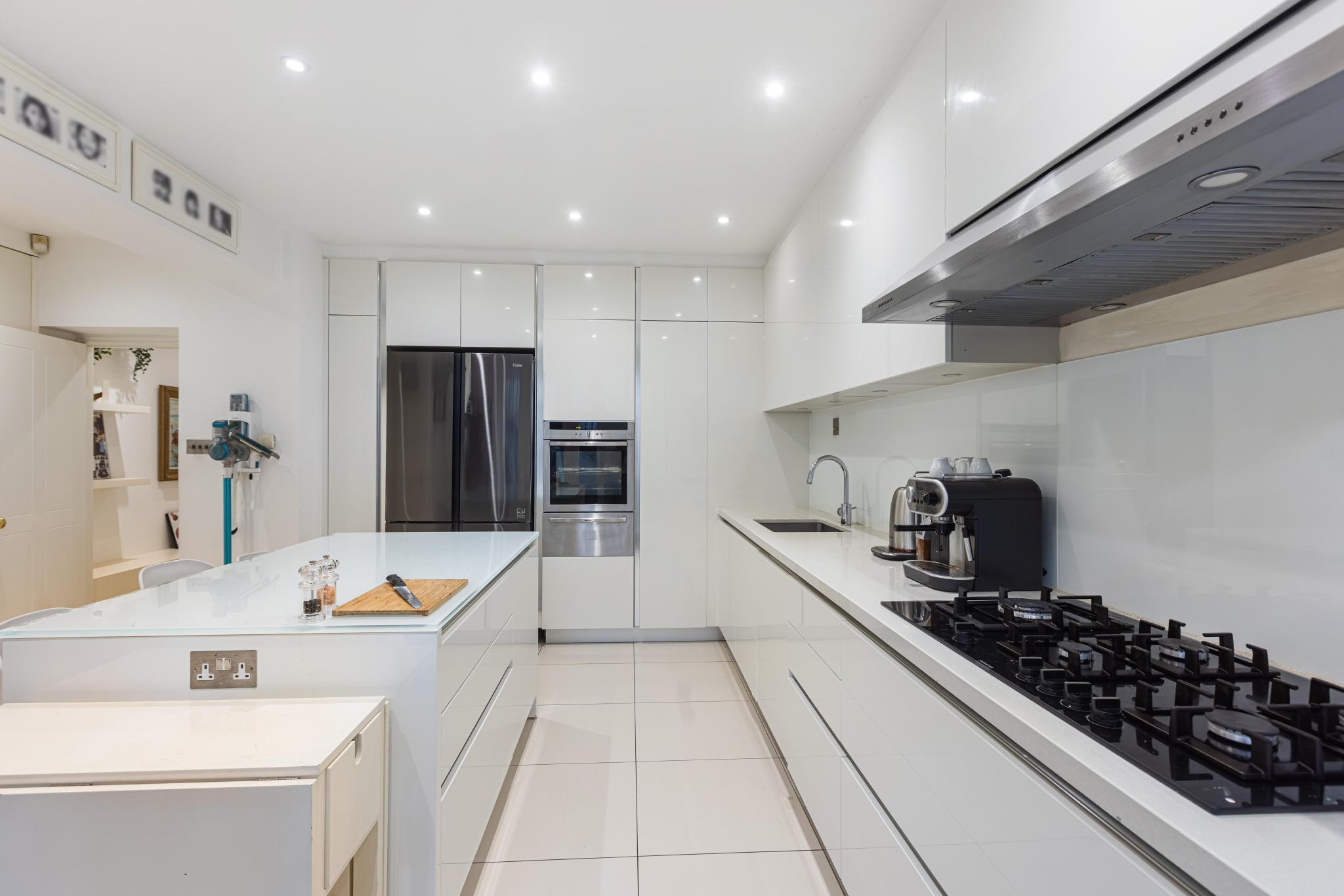 Chiddingstone Street, London SW6