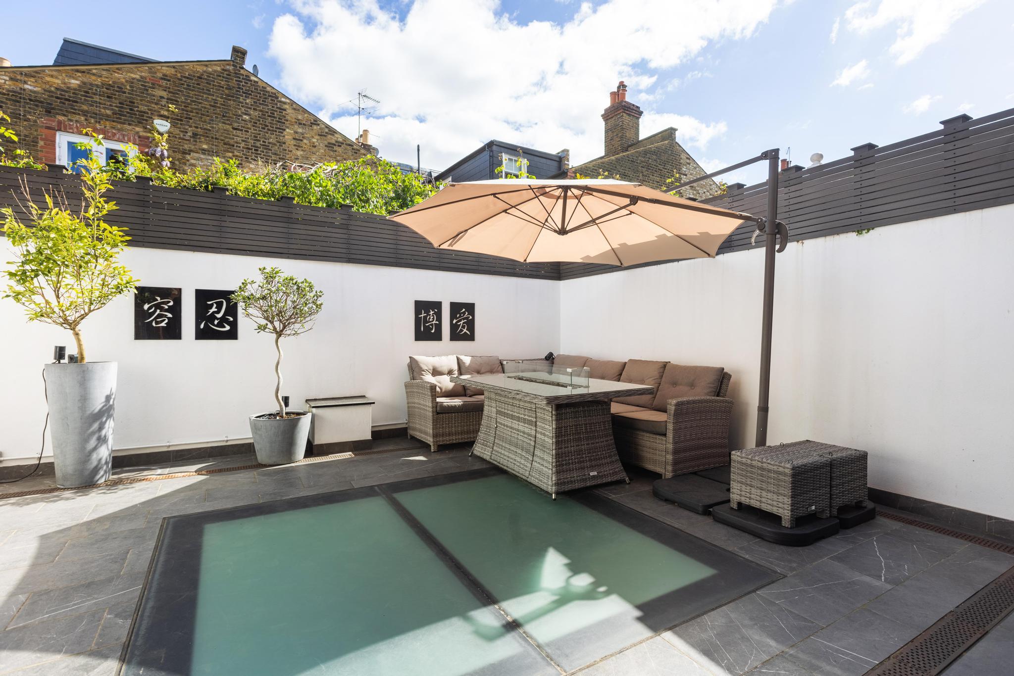 Chiddingstone Street, London SW6