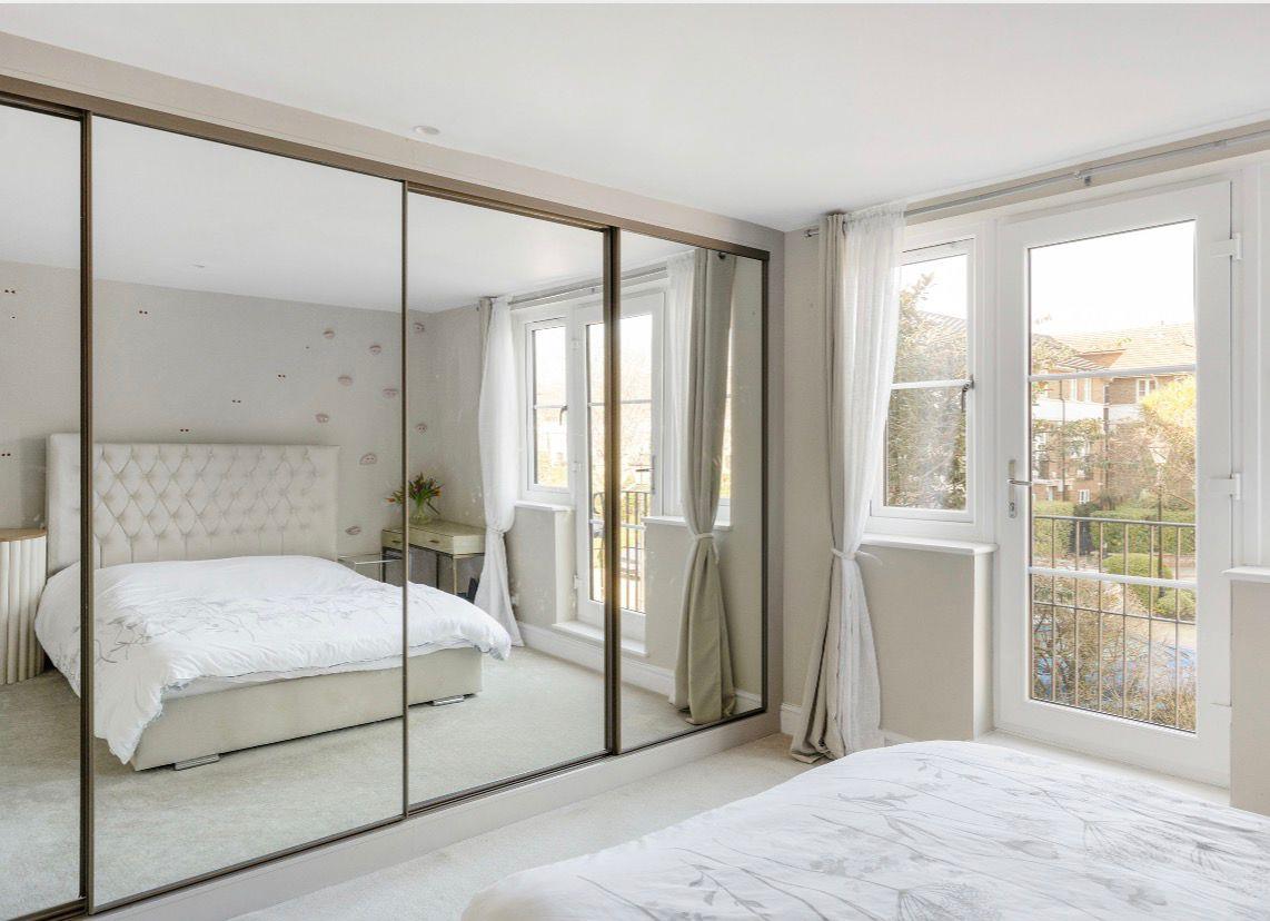 Hurlingham Square, Peterborough Road, London, SW6