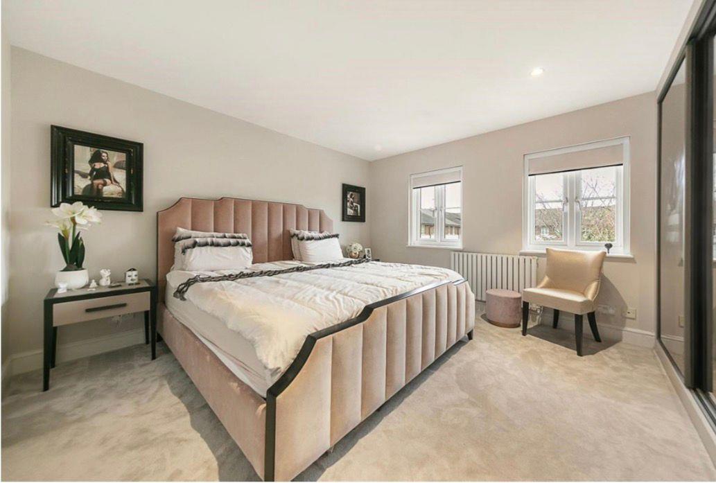 Hurlingham Square, Peterborough Road, London, SW6