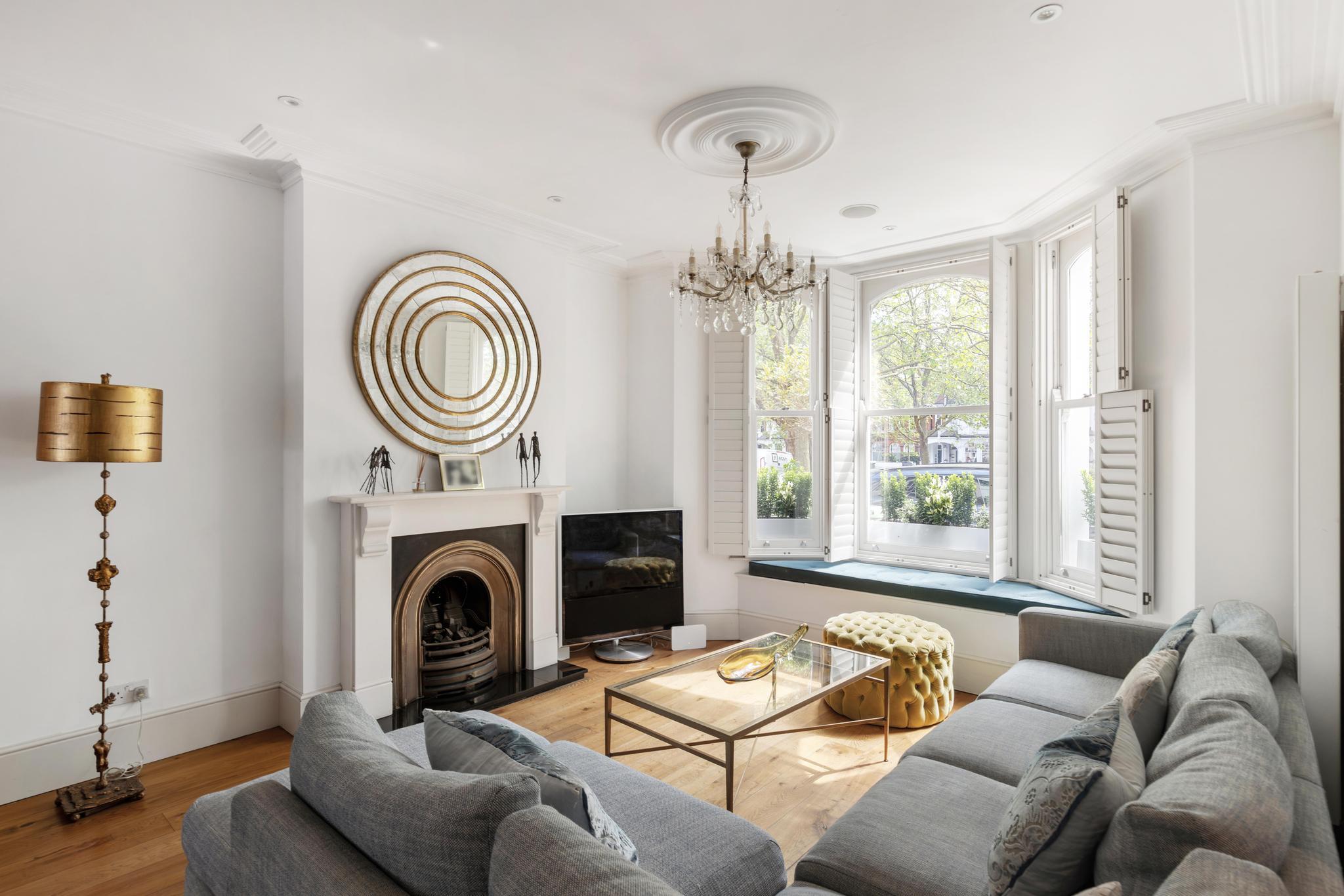 Crondace Road, London, SW6