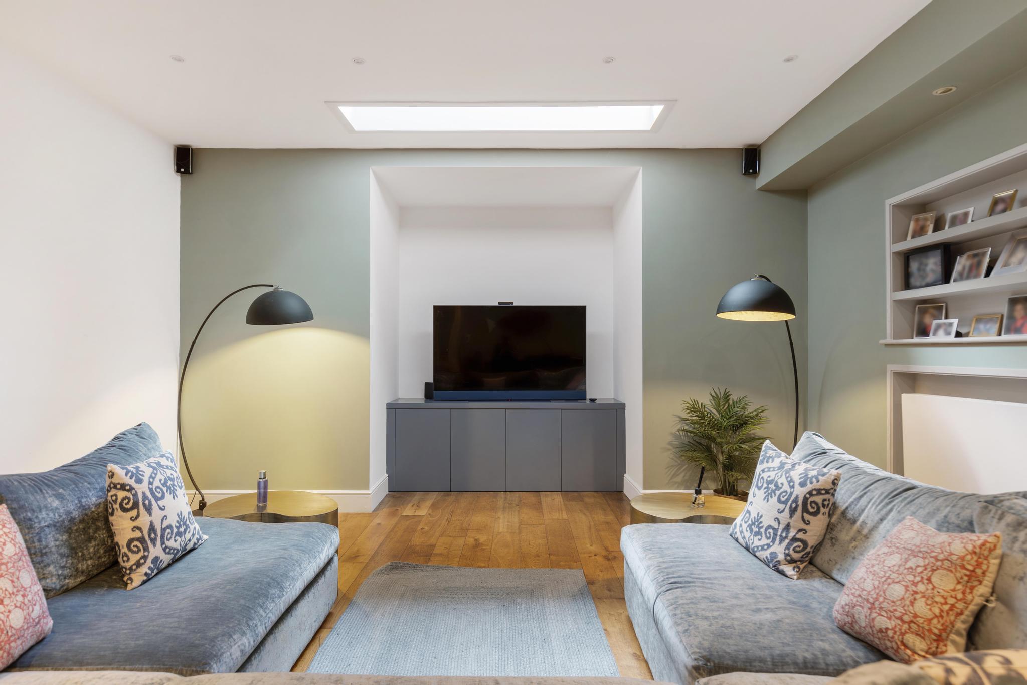 Crondace Road, London, SW6