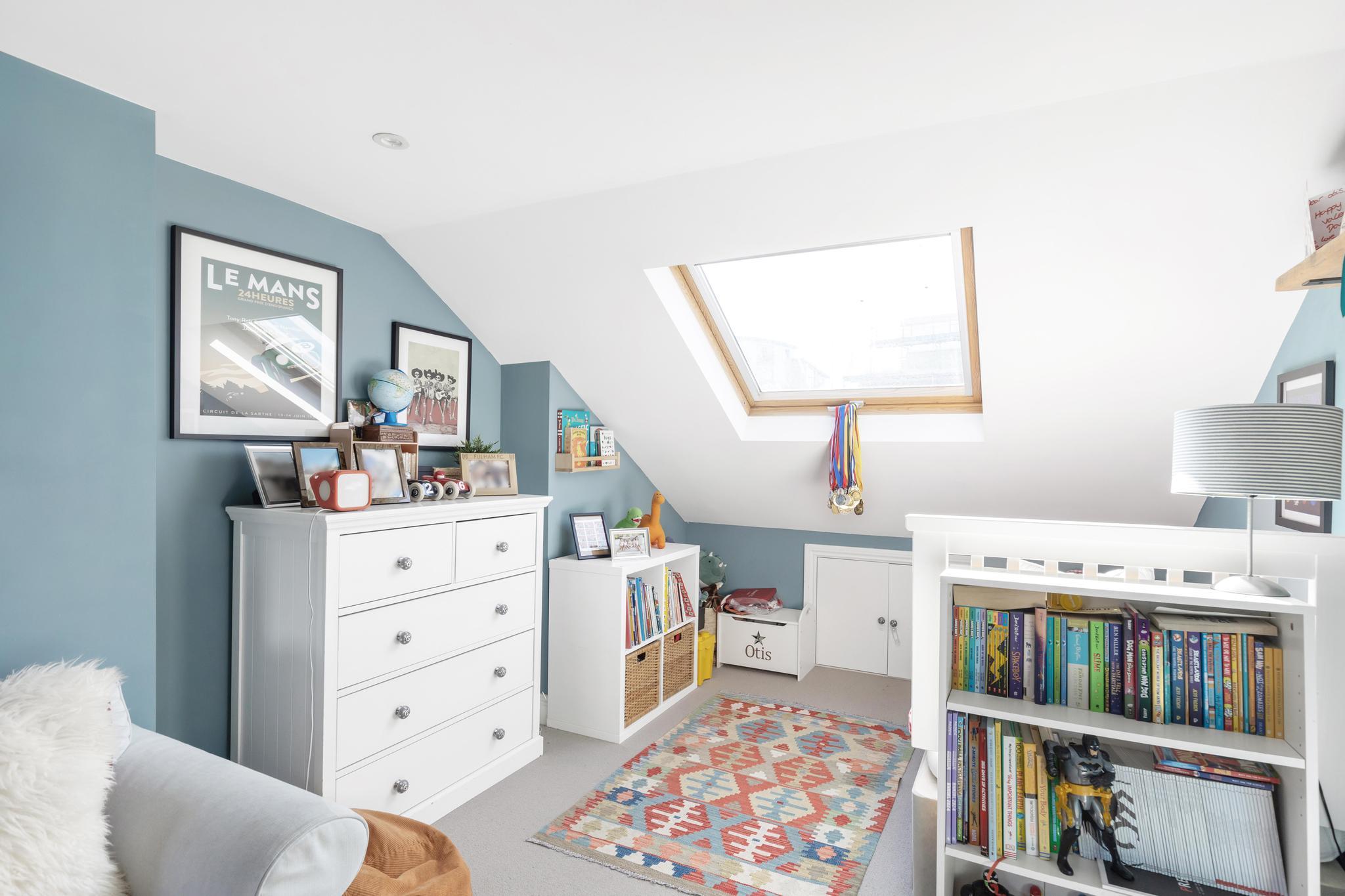 Hugon Road, London SW6