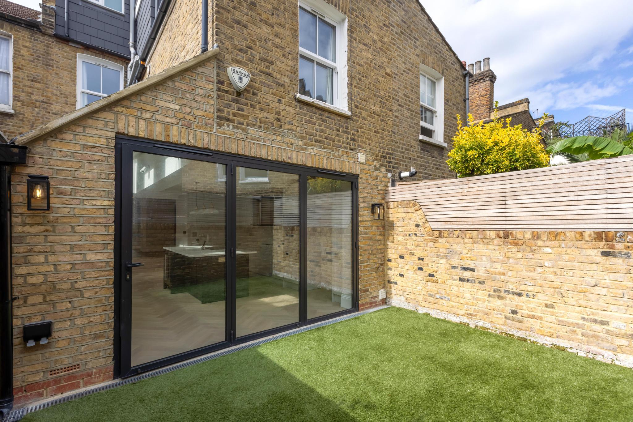 Dawes Road, London SW6