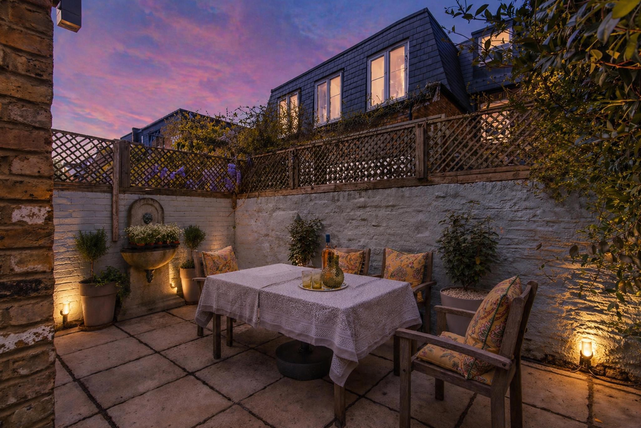 Brookville Road, London SW6