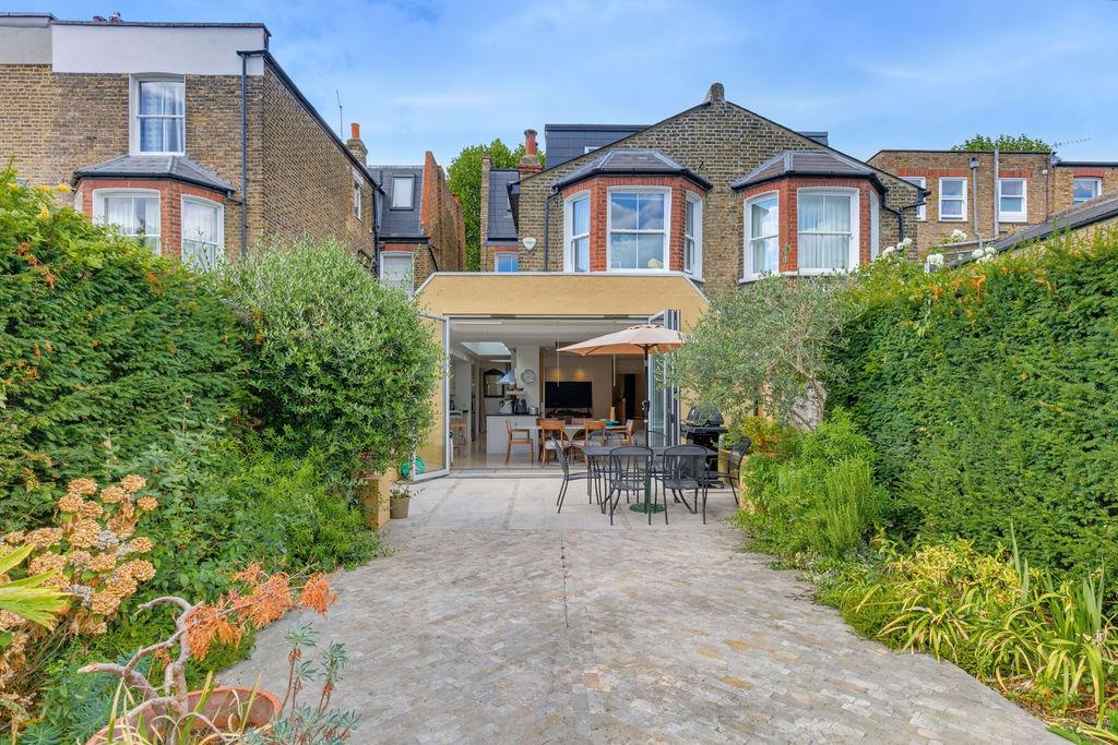 Doneraile Street, London SW6