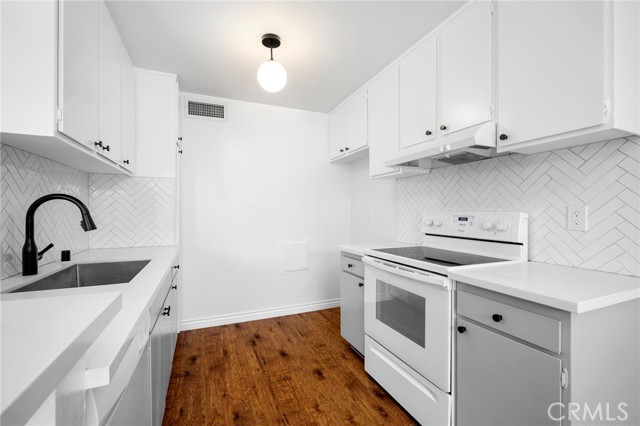 4558 Willis AVE Unit: 203, Sherman Oaks 