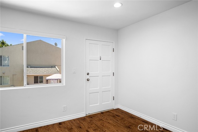4558 Willis AVE Unit: 203, Sherman Oaks 