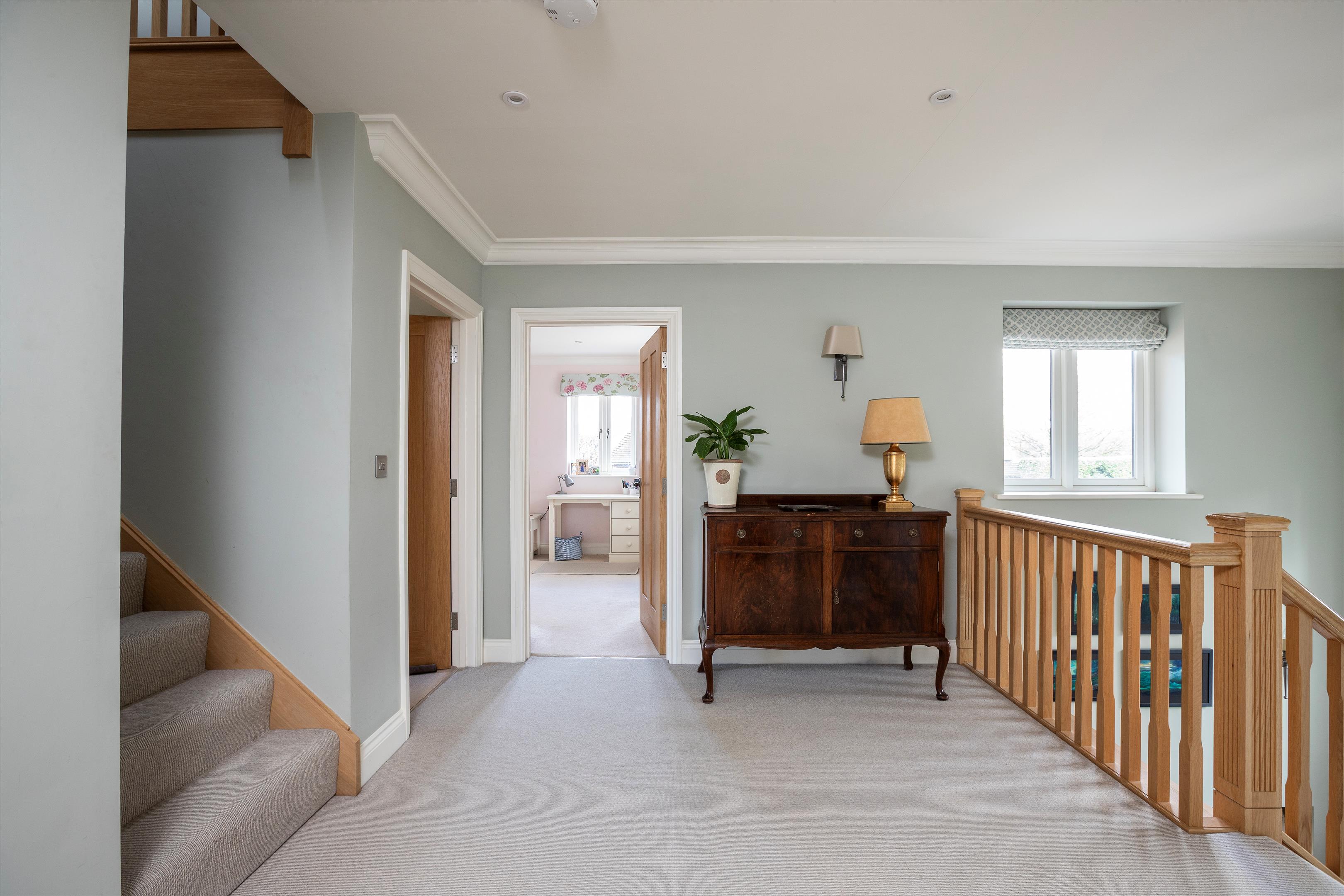 Northcote Lane, Shamley Green, Guildford, Surrey GU5
