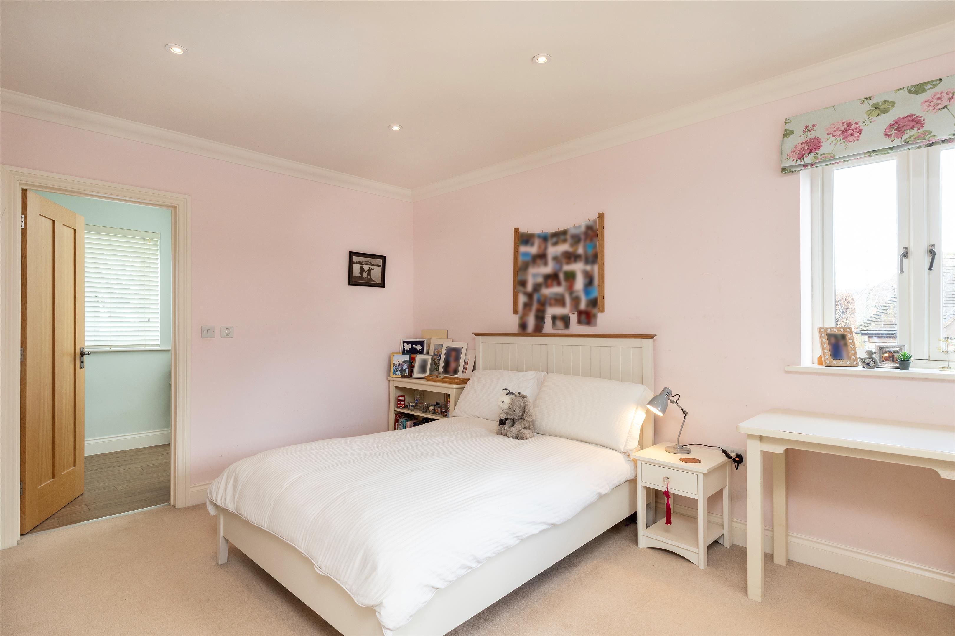 Northcote Lane, Shamley Green, Guildford, Surrey GU5