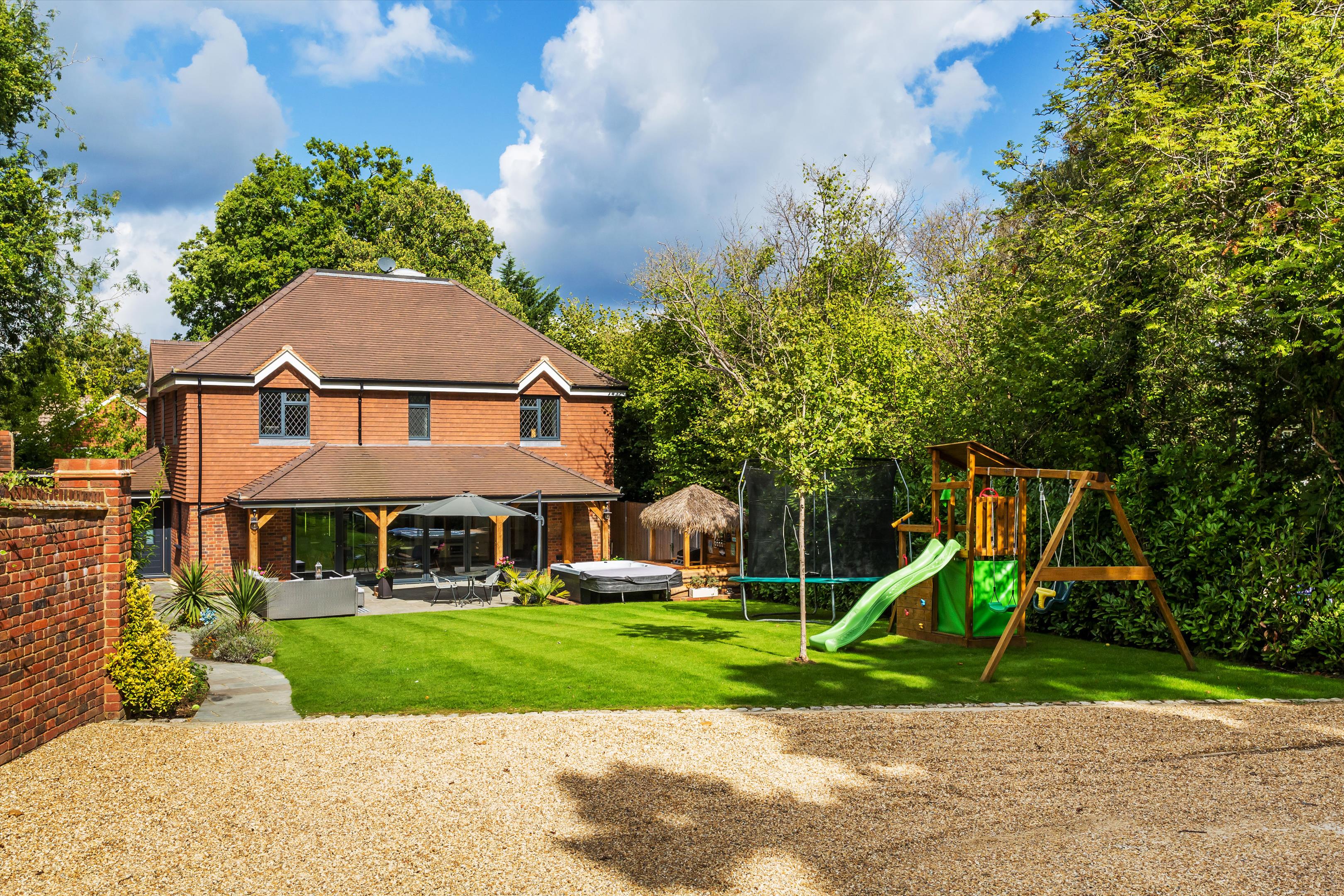 Woodway, Guildford, Surrey, GU1.