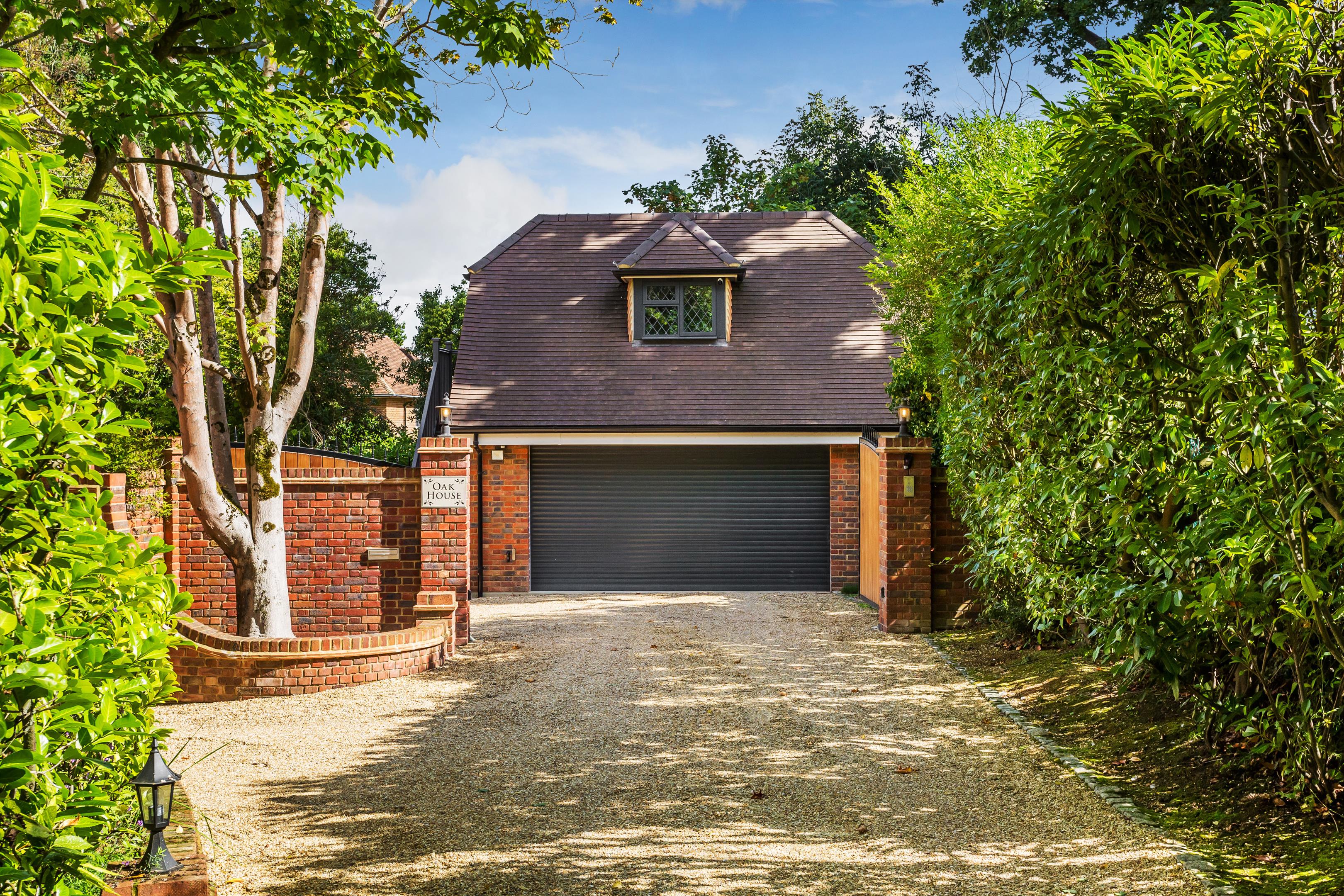 Woodway, Guildford, Surrey, GU1.