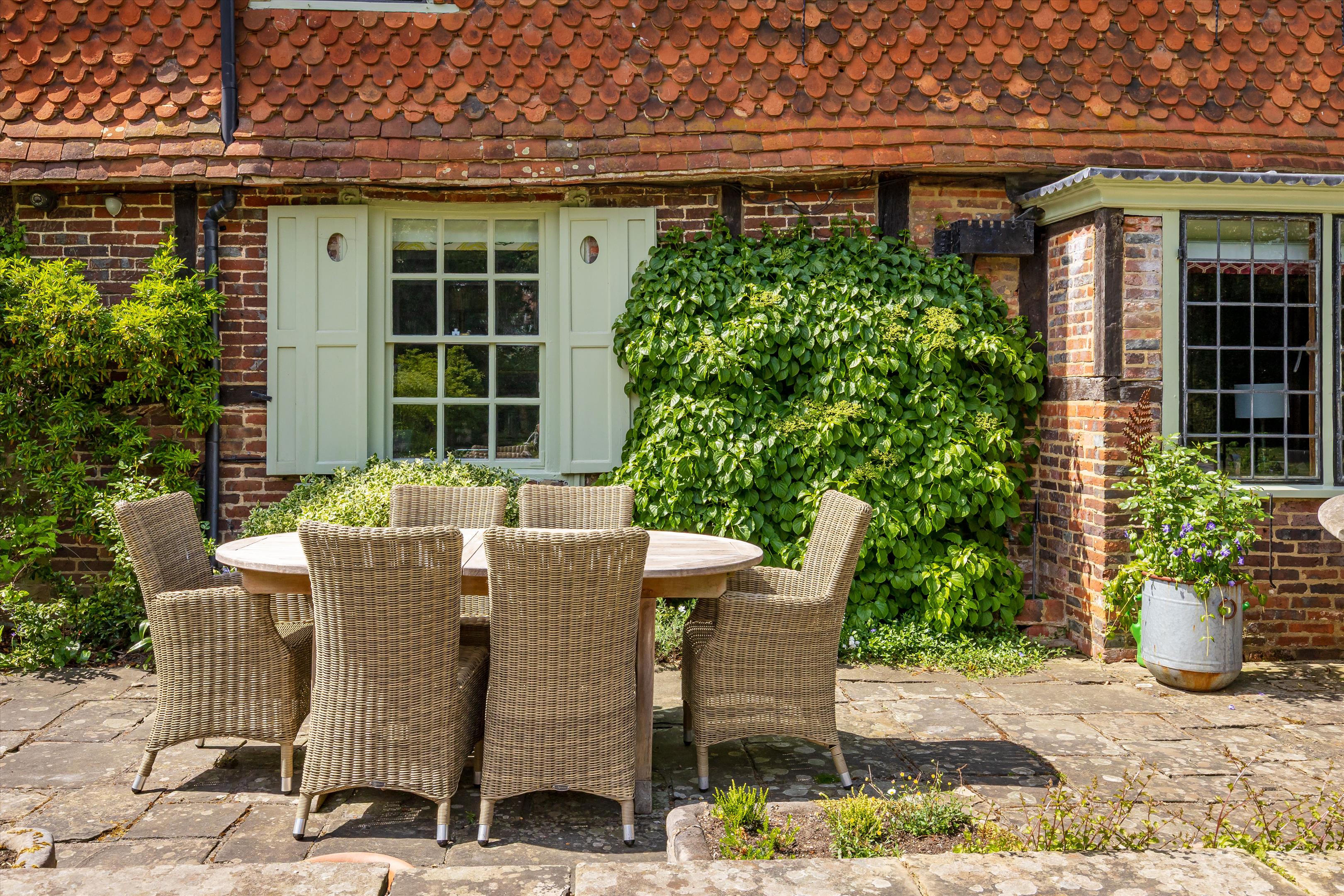 Church Lane, Cranleigh, Surrey GU6