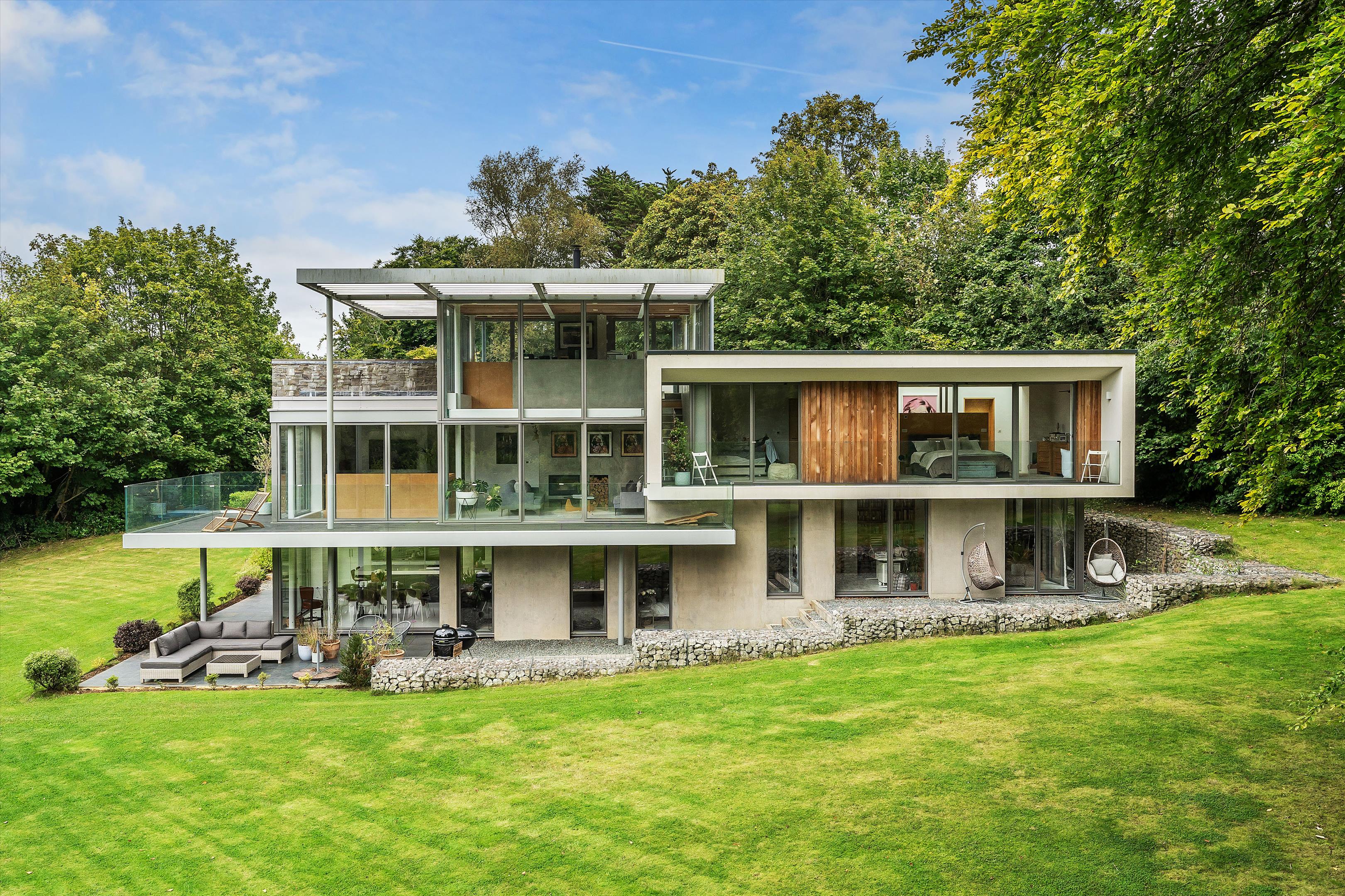 Hoe Lane, Abinger Hammer, Dorking, Surrey, RH5