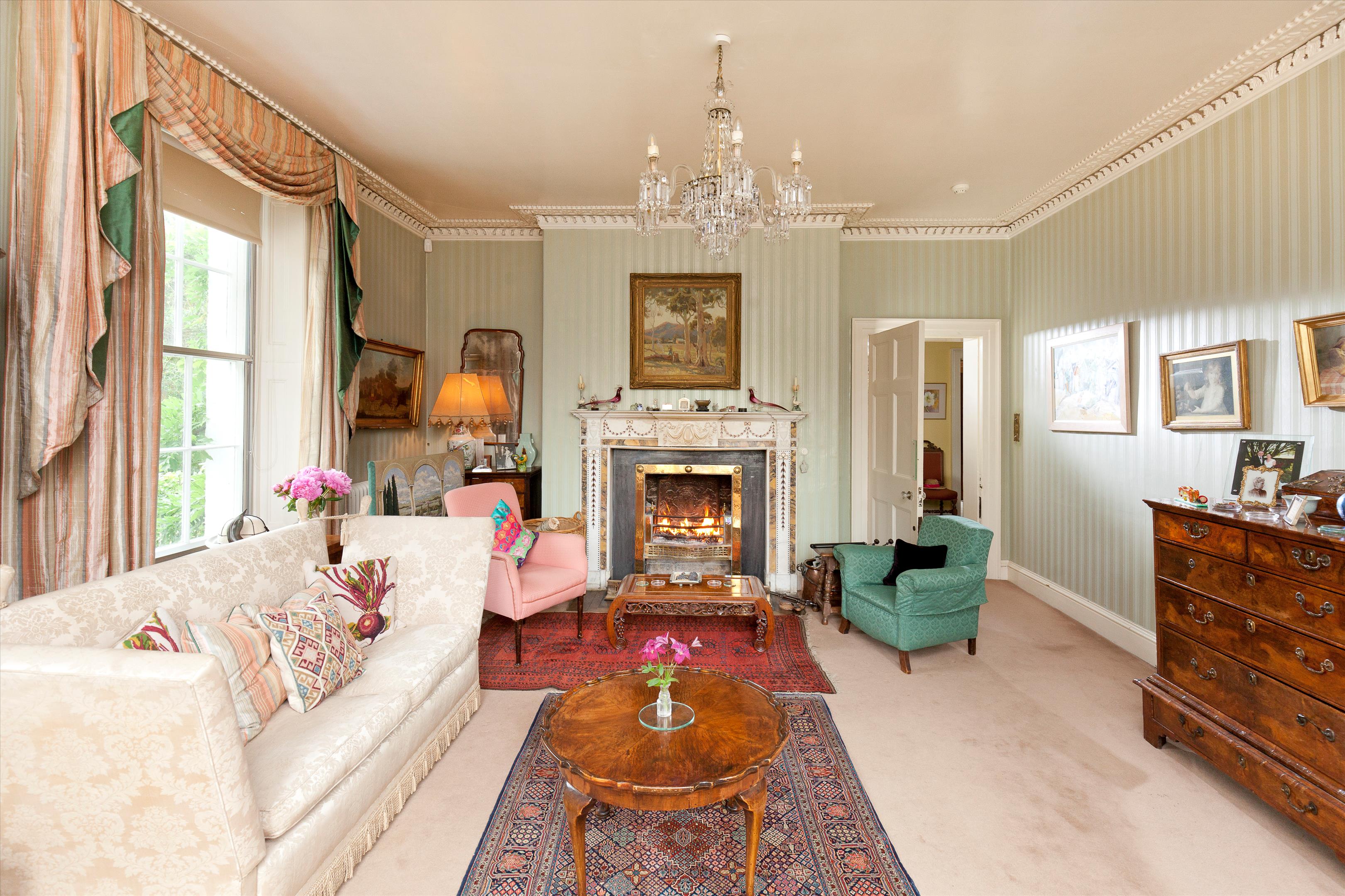 Runwick, Farnham, Surrey, GU10