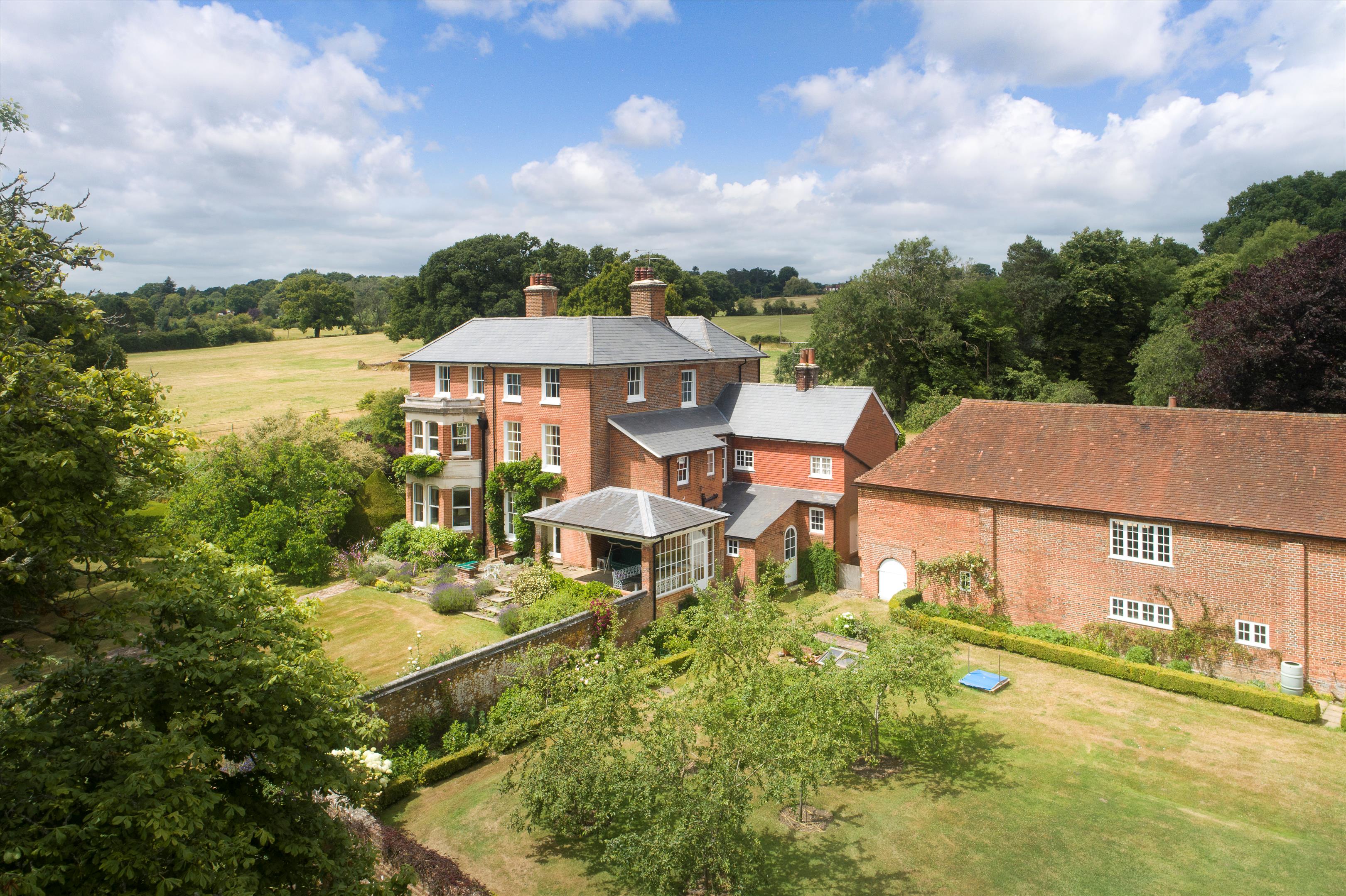Runwick, Farnham, Surrey, GU10
