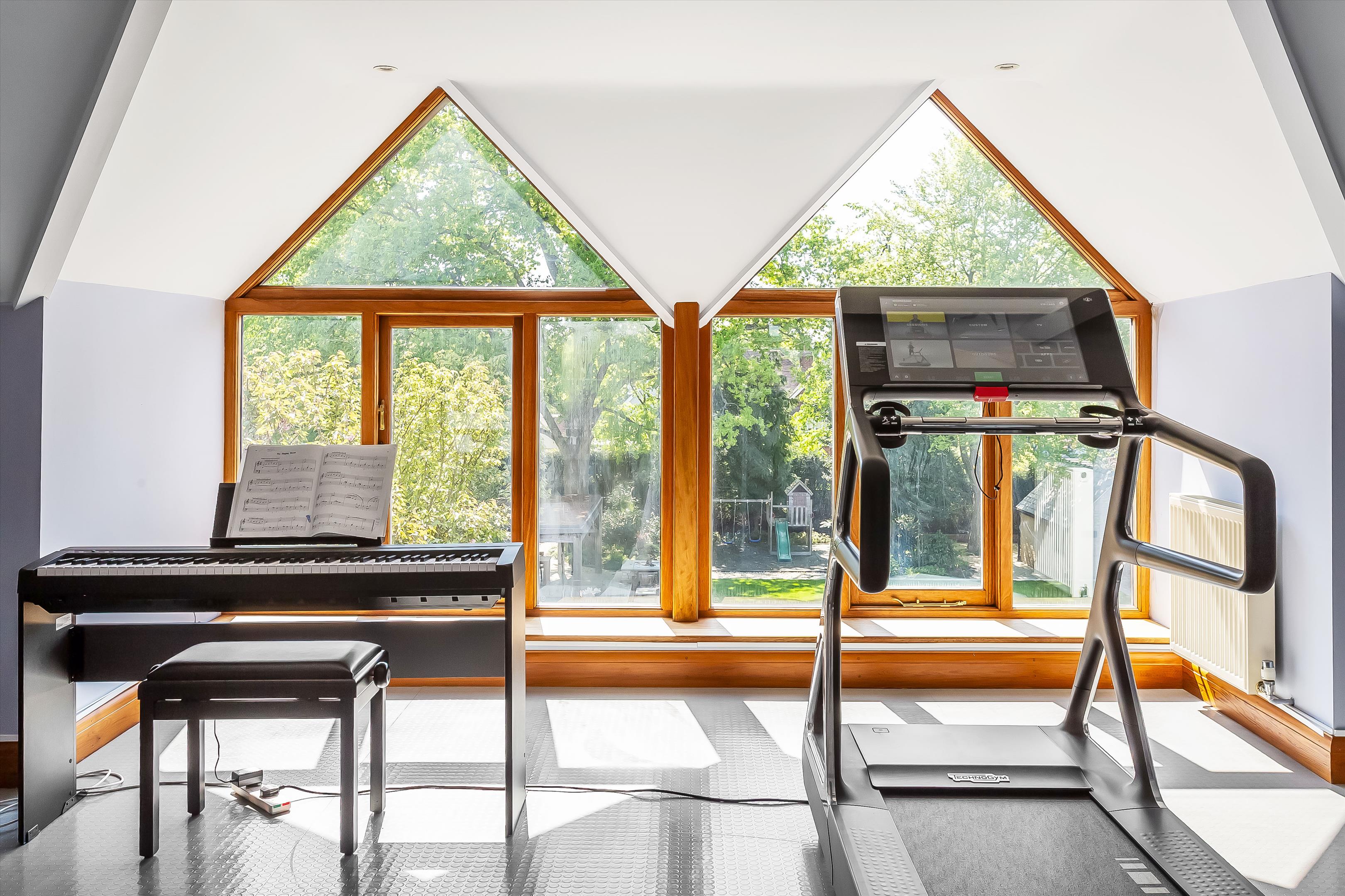Hillier Road, Guildford, Surrey, GU1