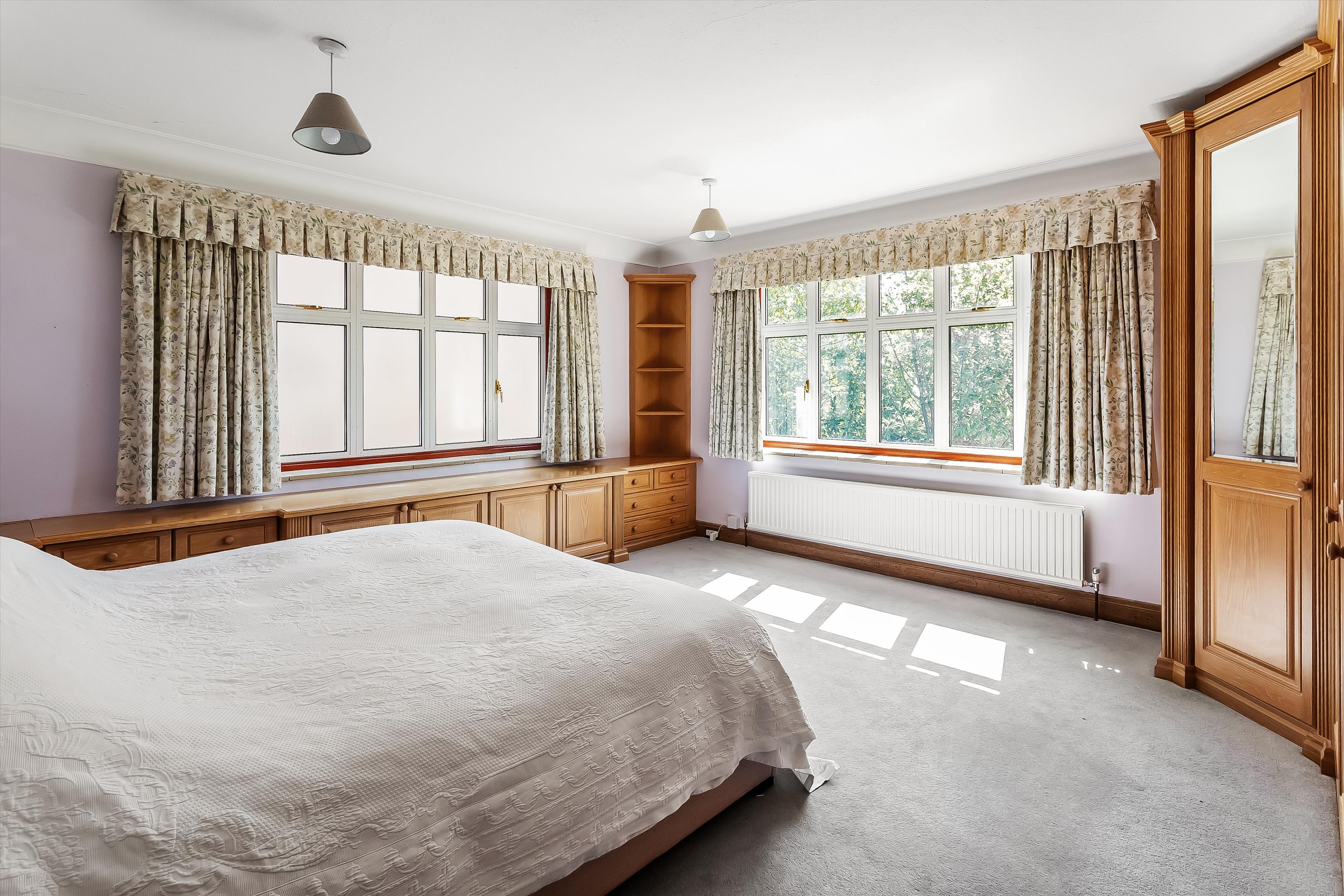 Hillier Road, Guildford, Surrey, GU1