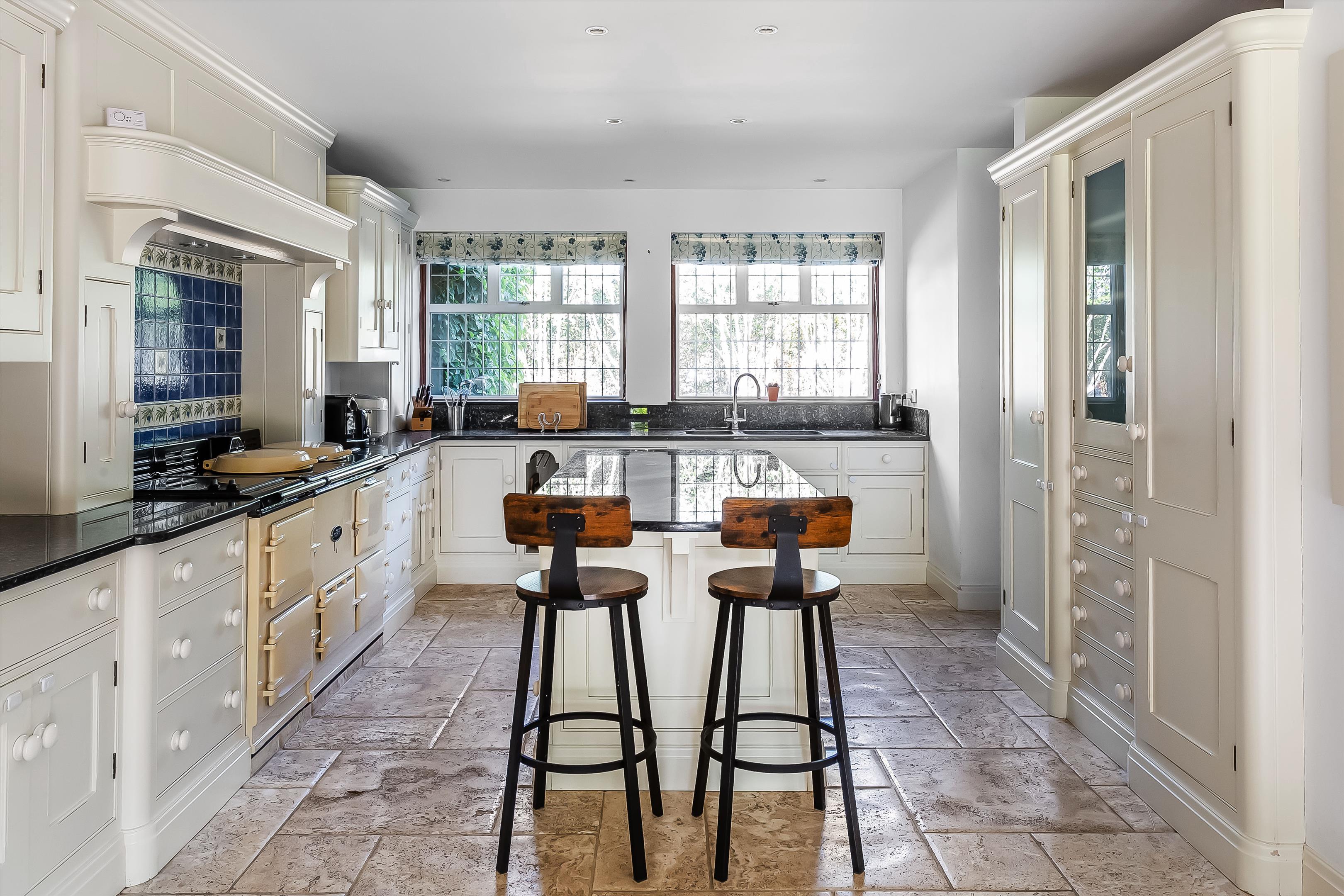 Hillier Road, Guildford, Surrey, GU1
