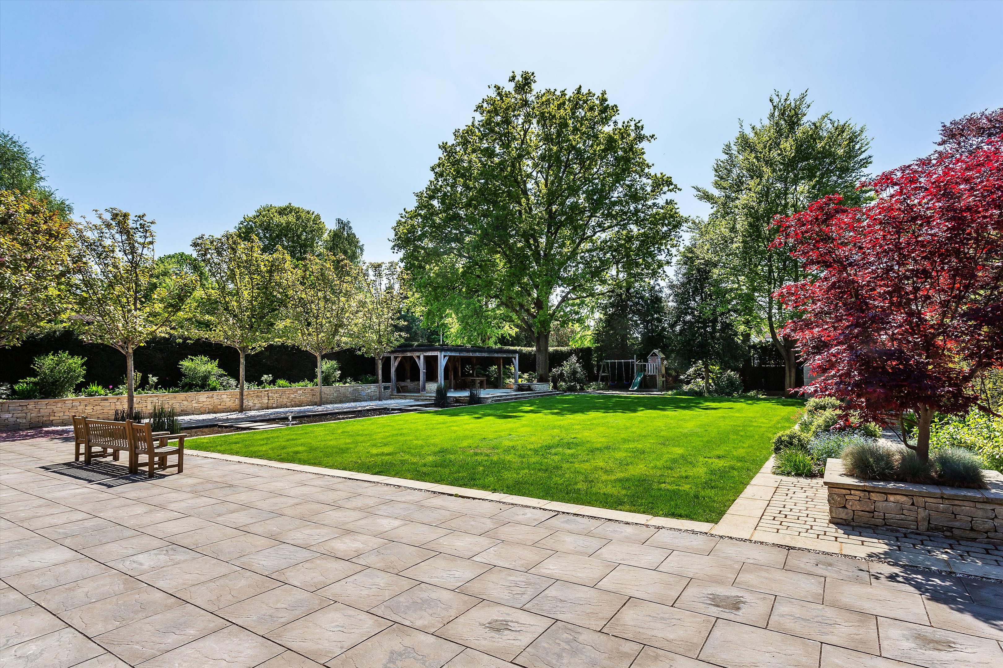 Hillier Road, Guildford, Surrey, GU1
