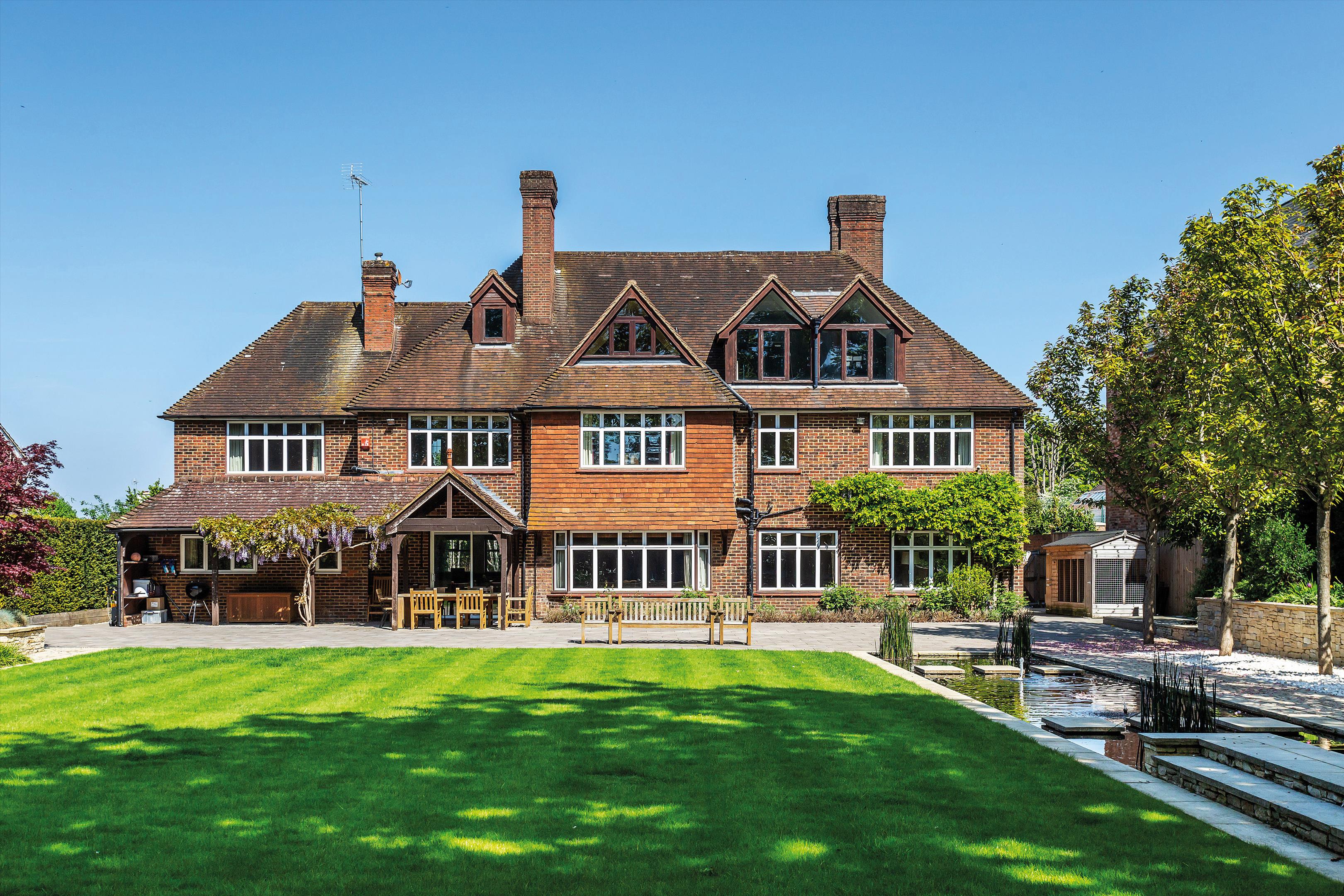 Hillier Road, Guildford, Surrey, GU1