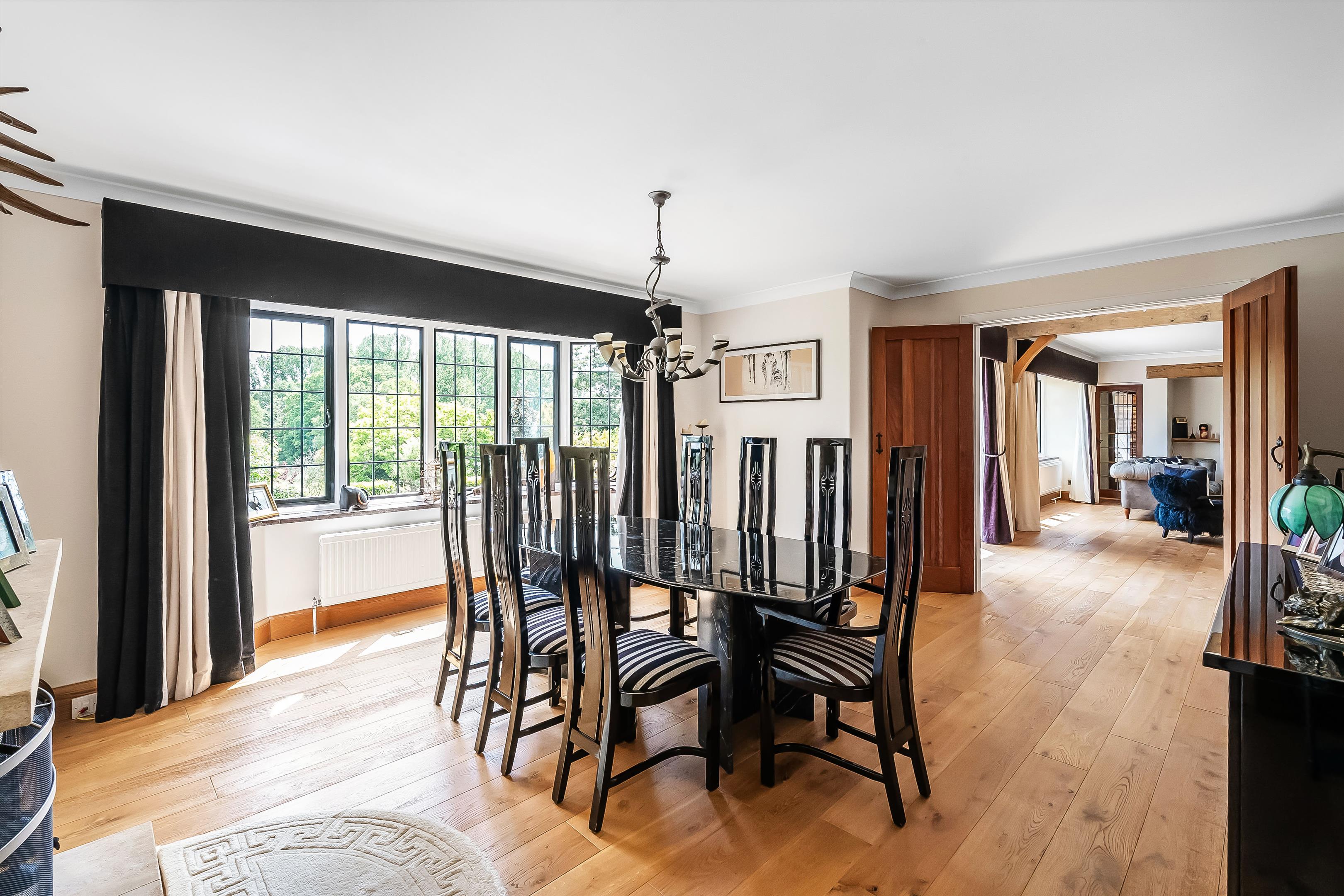 Burdenshot Hill, Worplesdon, Guildford, Surrey GU3 3RL