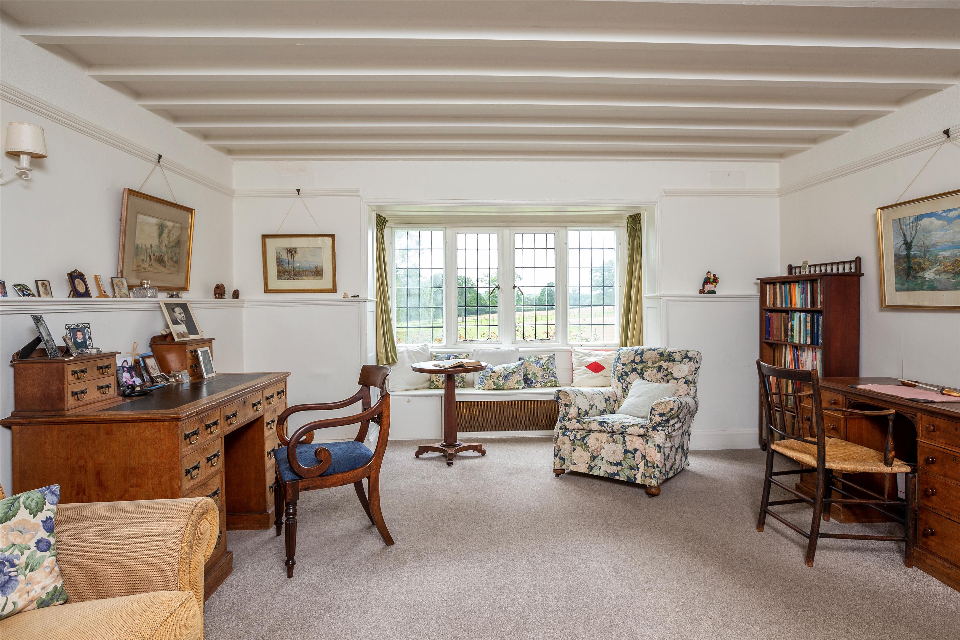 High Street Green, Chiddingfold, Godalming, Surrey, GU8