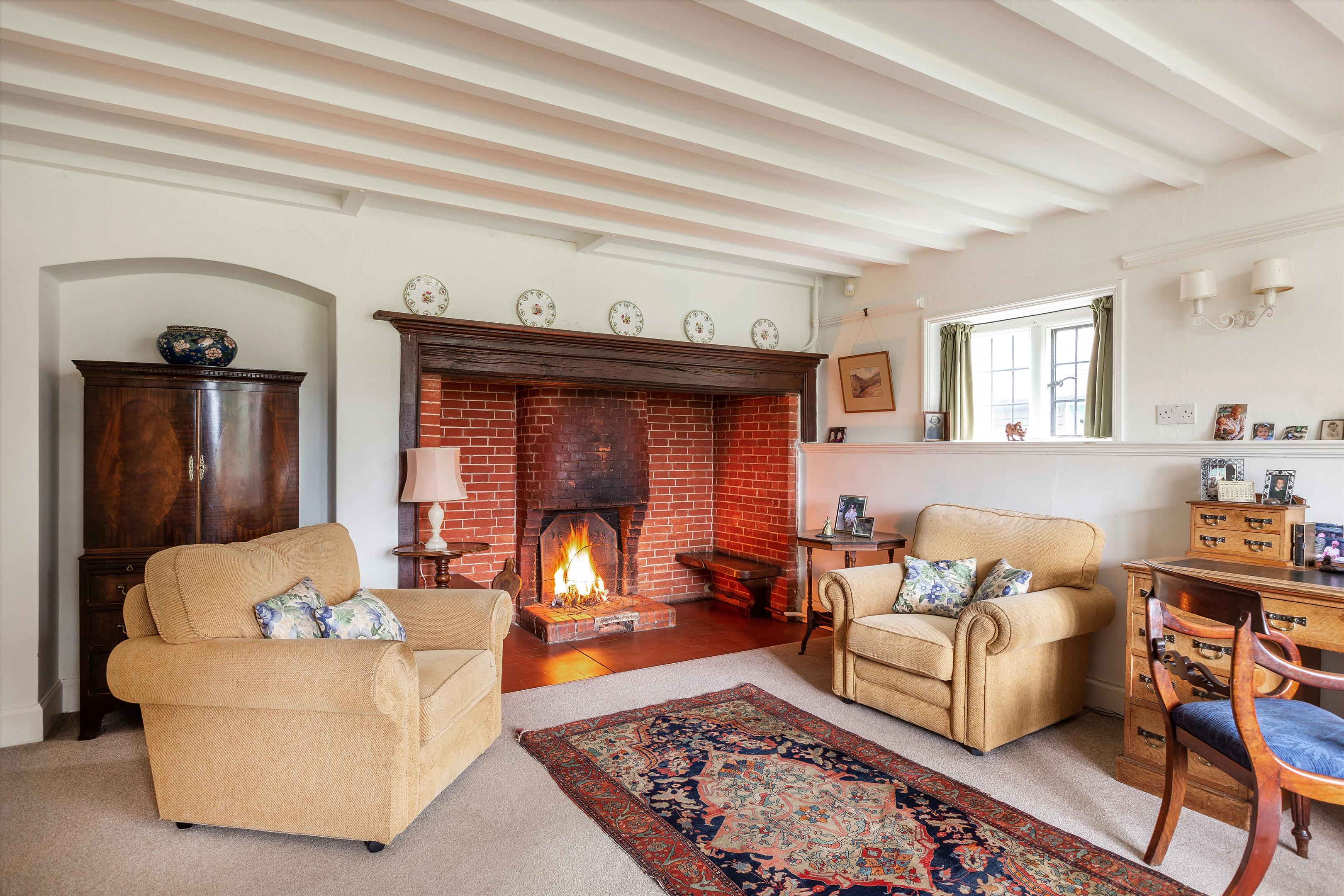 High Street Green, Chiddingfold, Godalming, Surrey, GU8