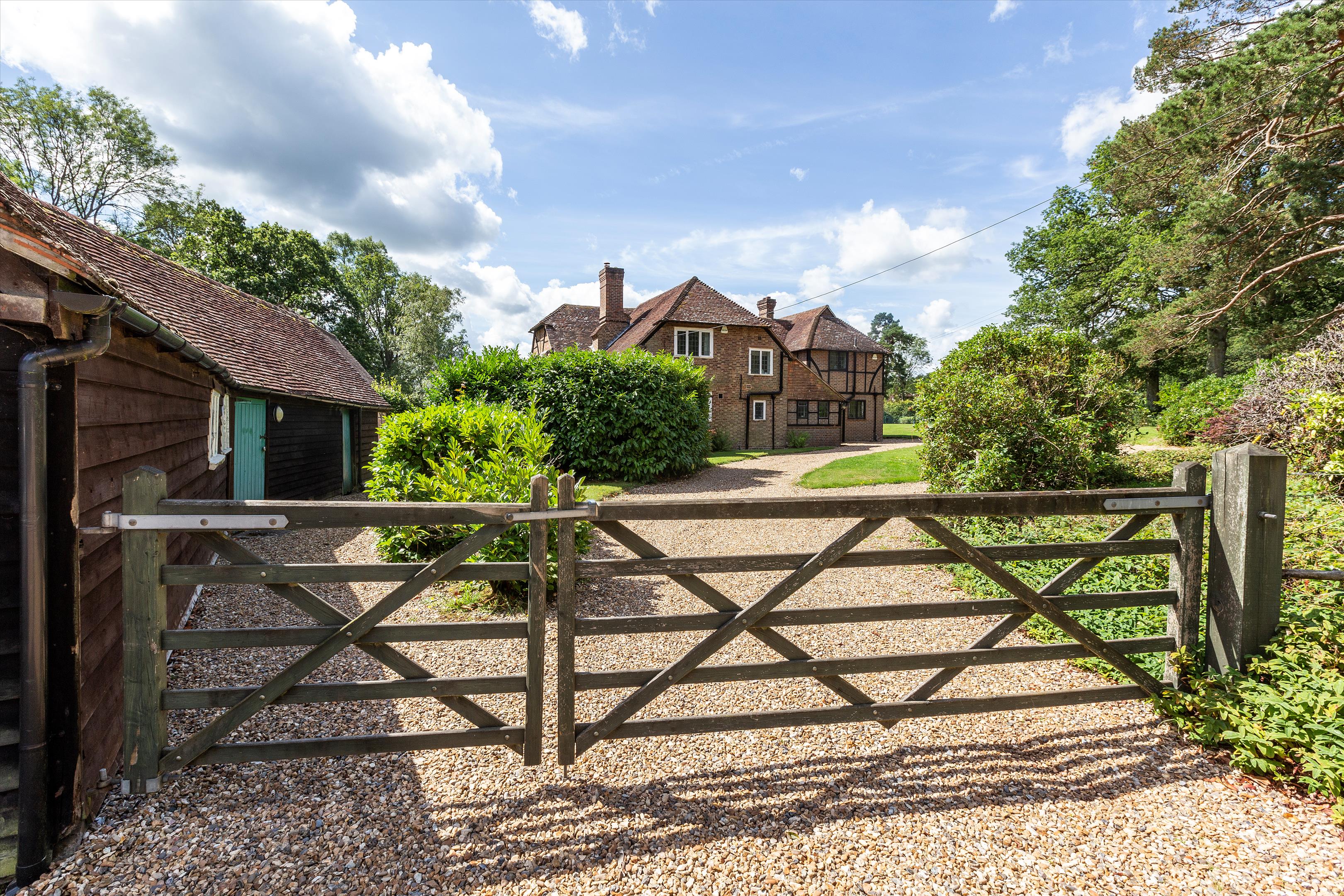 High Street Green, Chiddingfold, Godalming, Surrey, GU8