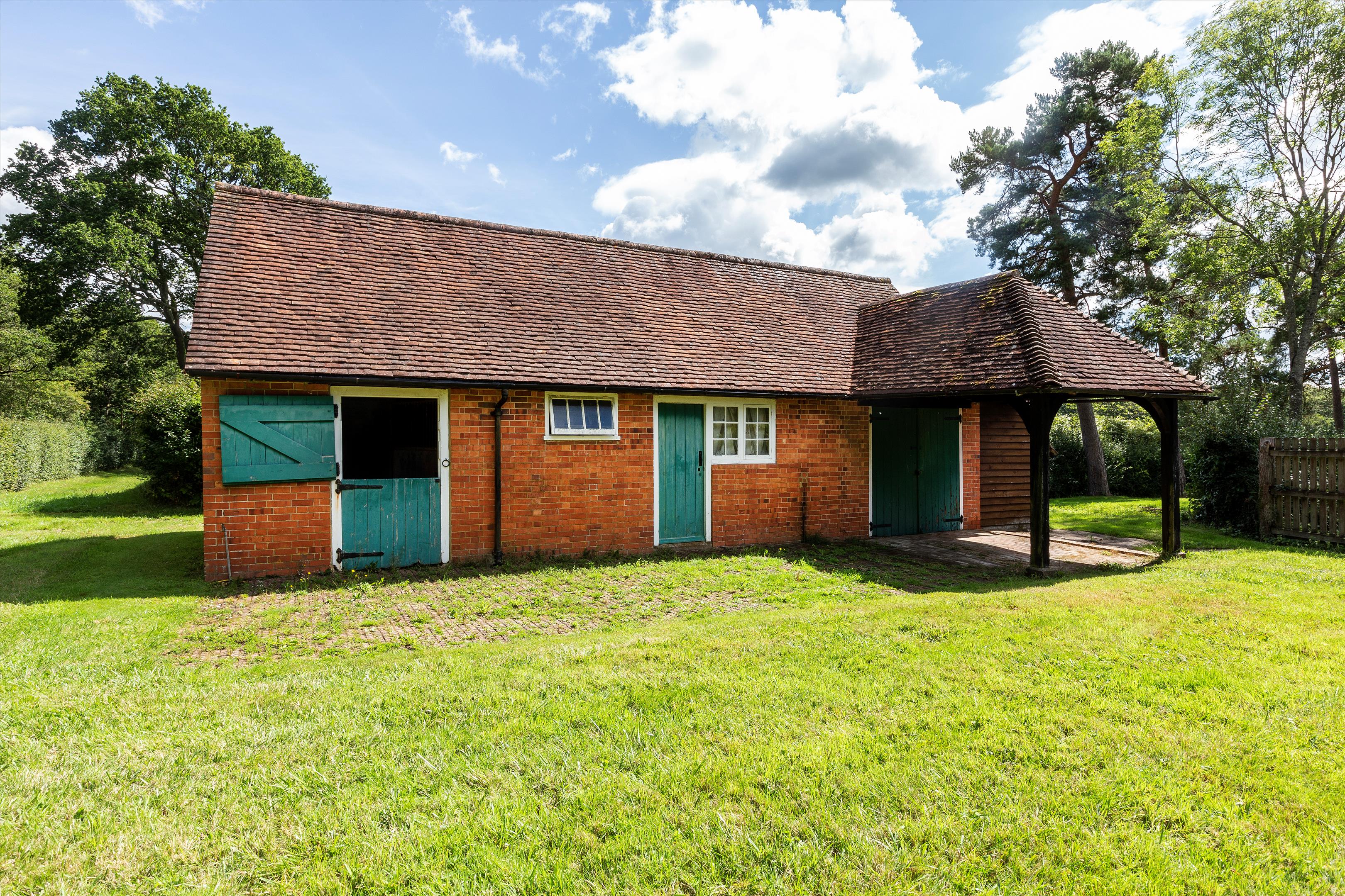 High Street Green, Chiddingfold, Godalming, Surrey, GU8