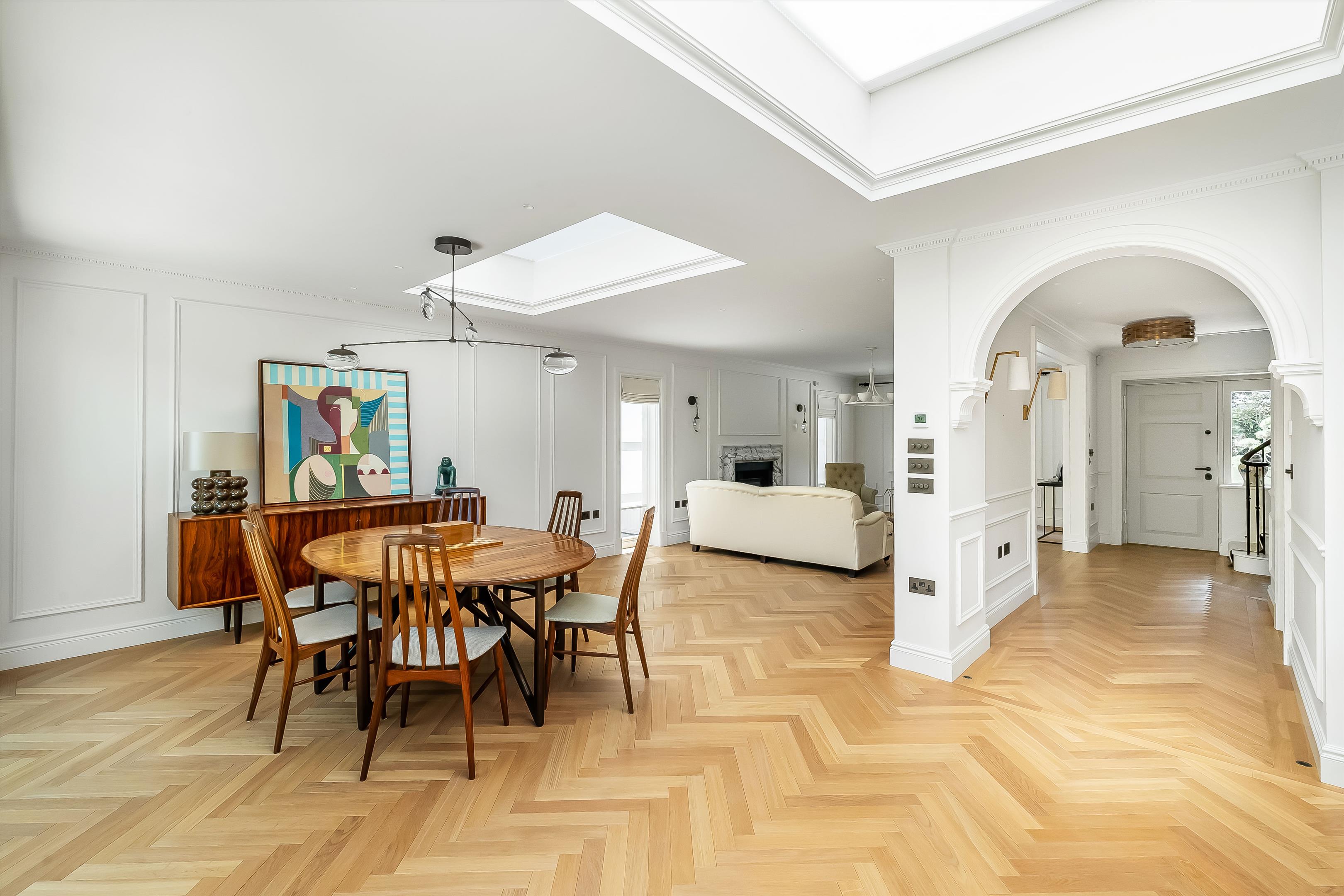 Broadwater Rise, Guildford, Surrey, GU1