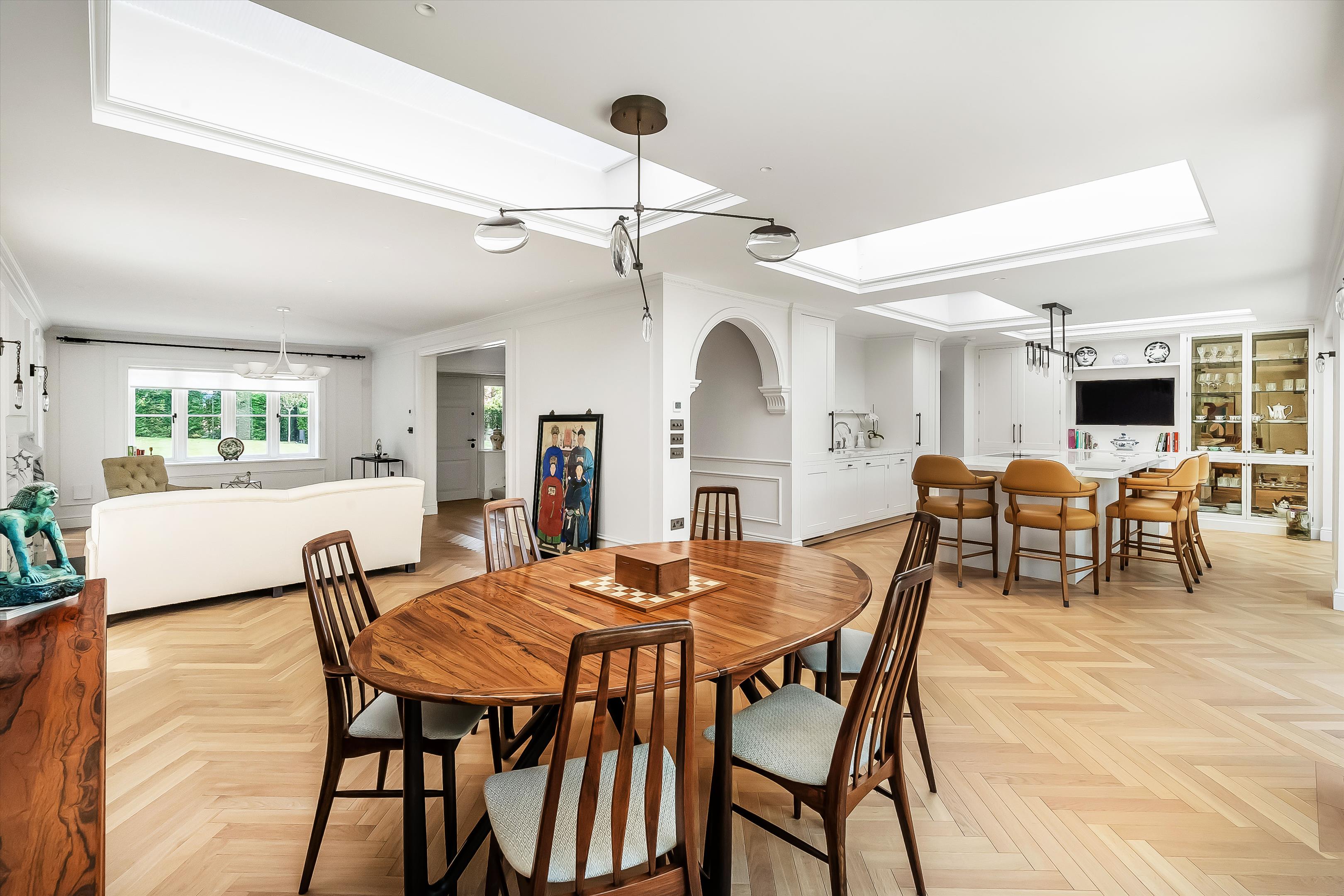 Broadwater Rise, Guildford, Surrey, GU1