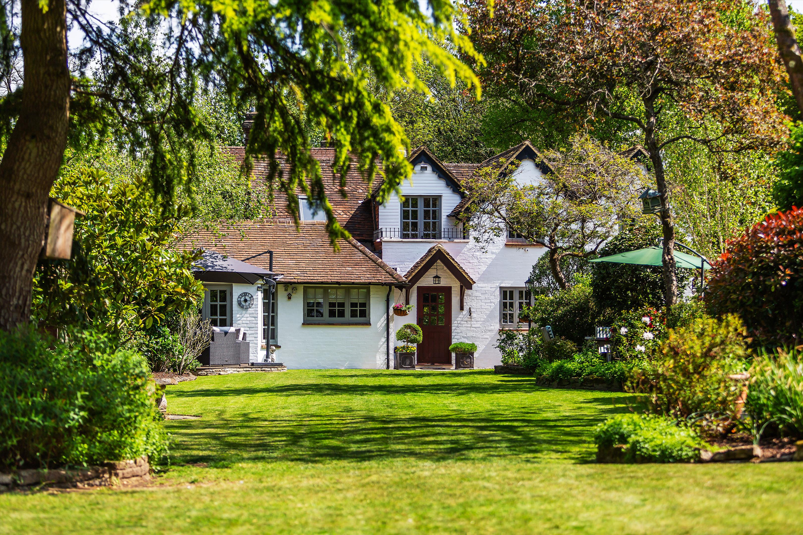 Christmas Hill, Shalford, Guildford, Surrey, GU4