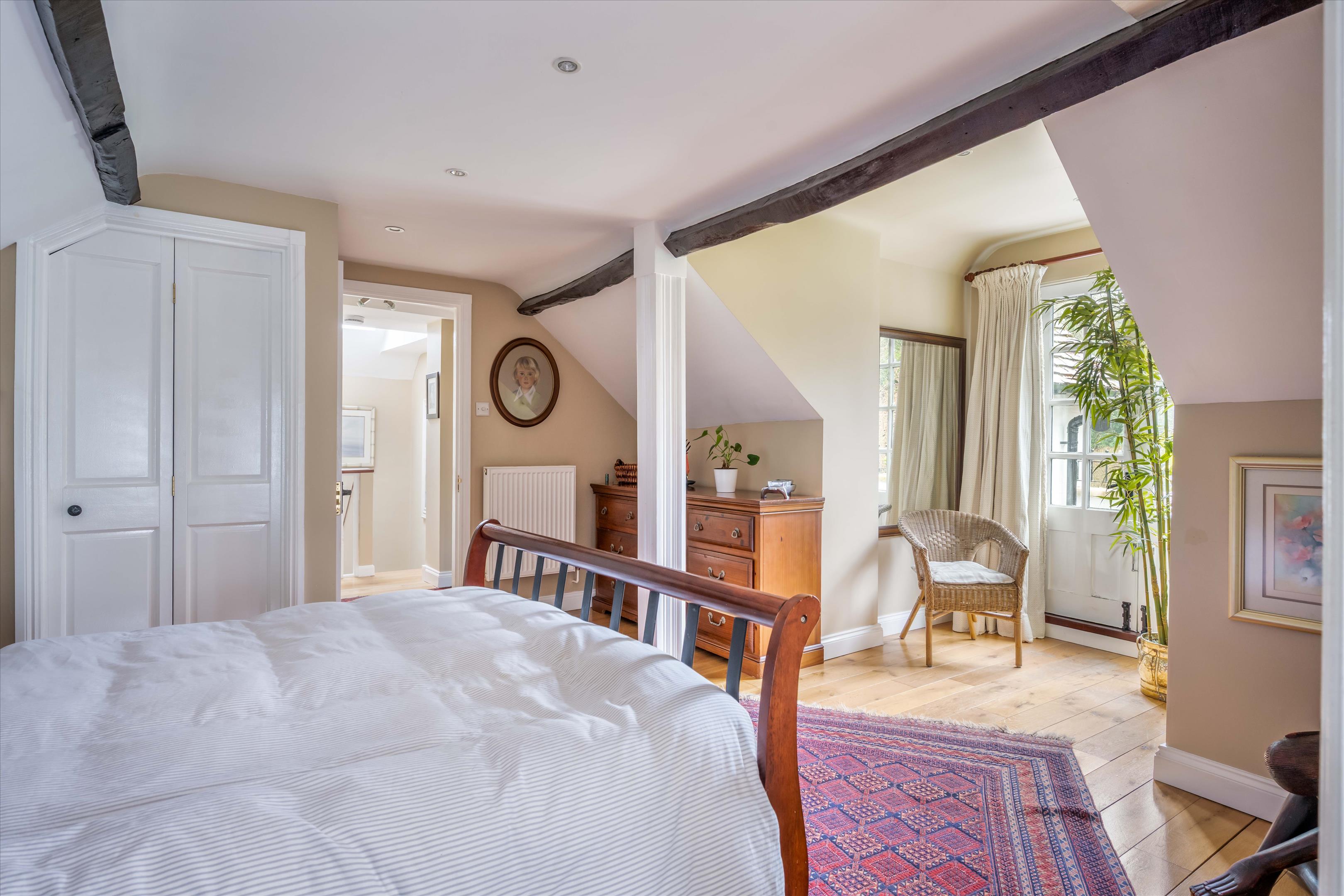 Christmas Hill, Shalford, Guildford, Surrey, GU4