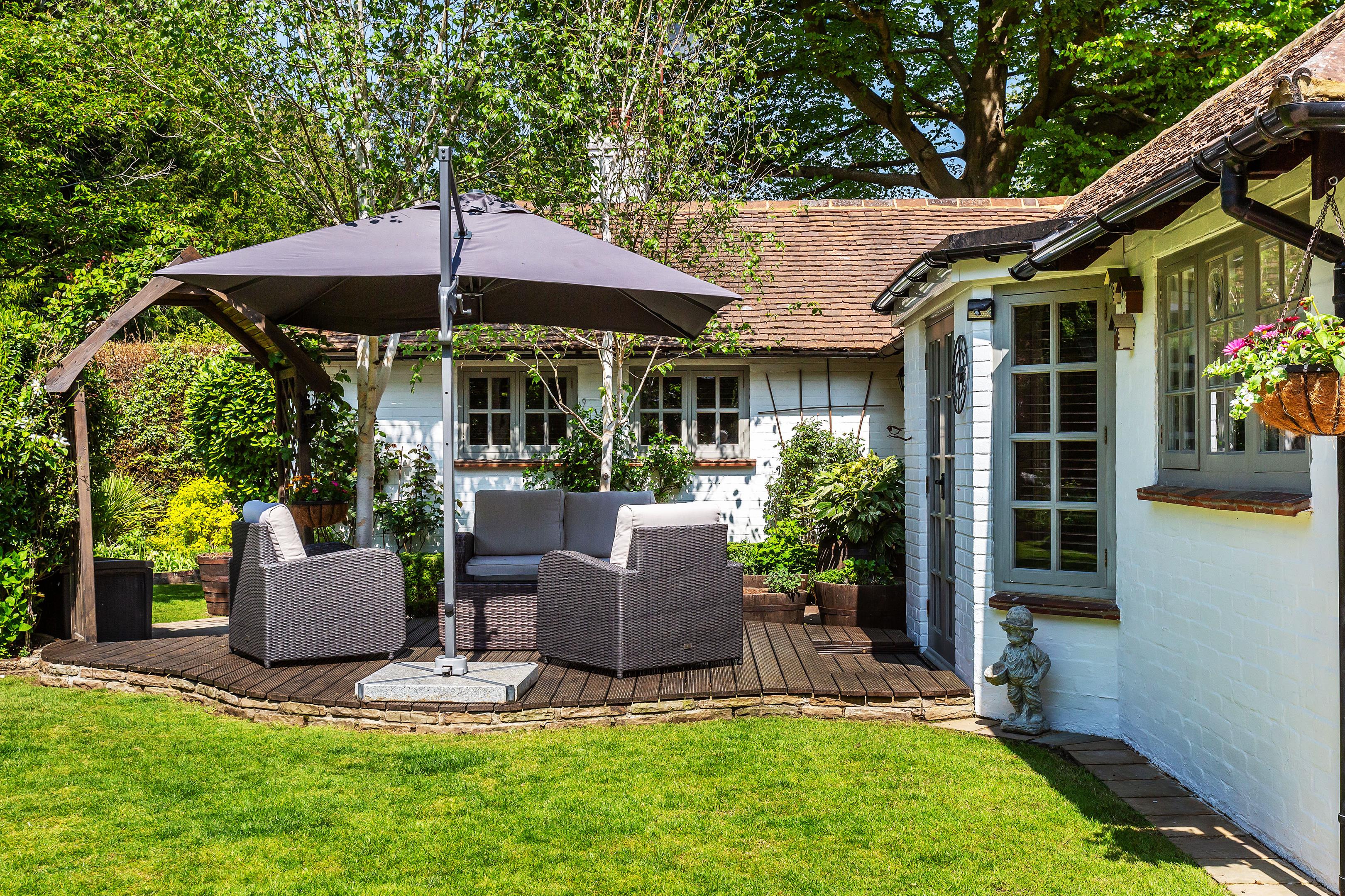 Christmas Hill, Shalford, Guildford, Surrey, GU4