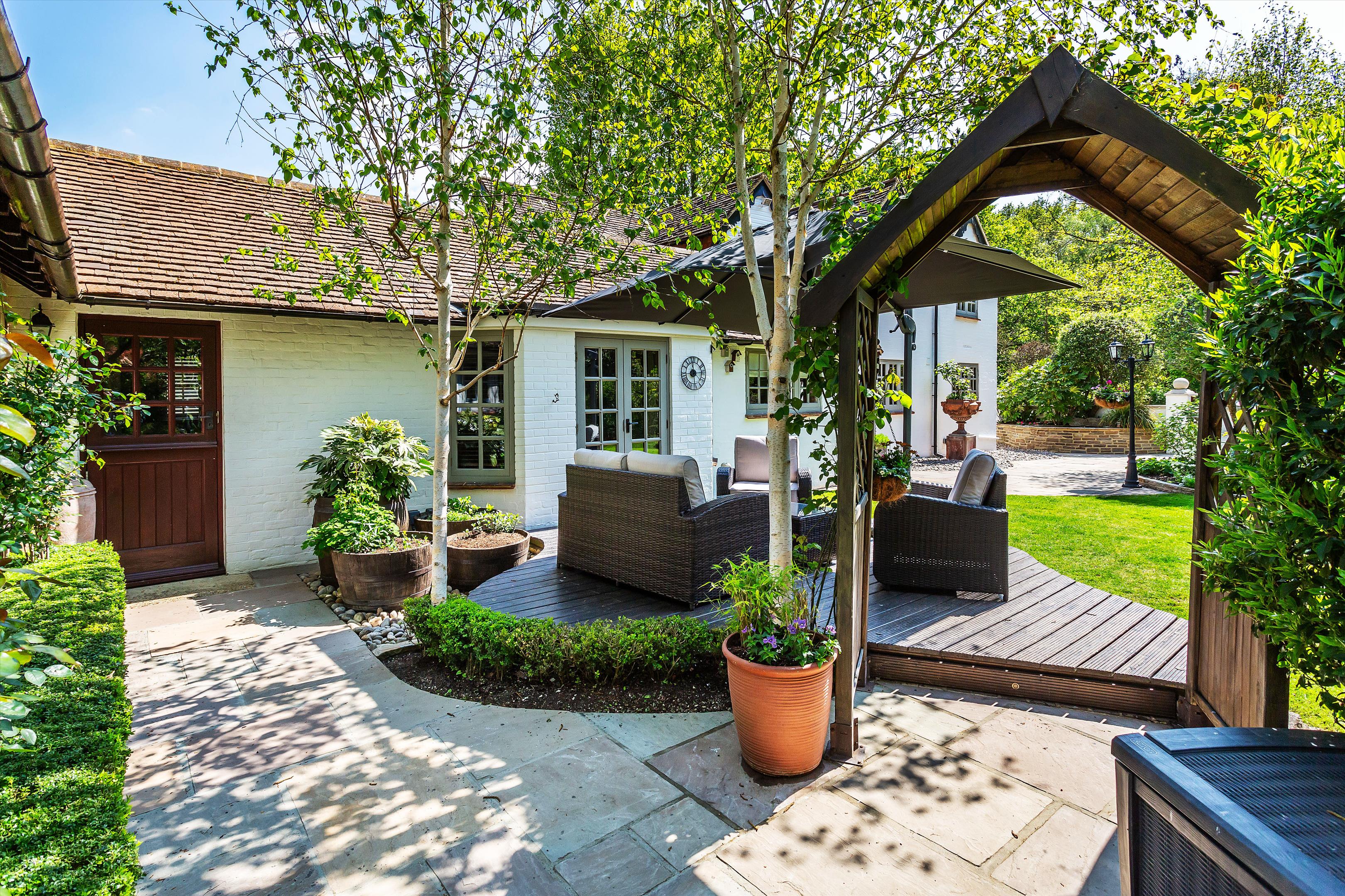 Christmas Hill, Shalford, Guildford, Surrey, GU4