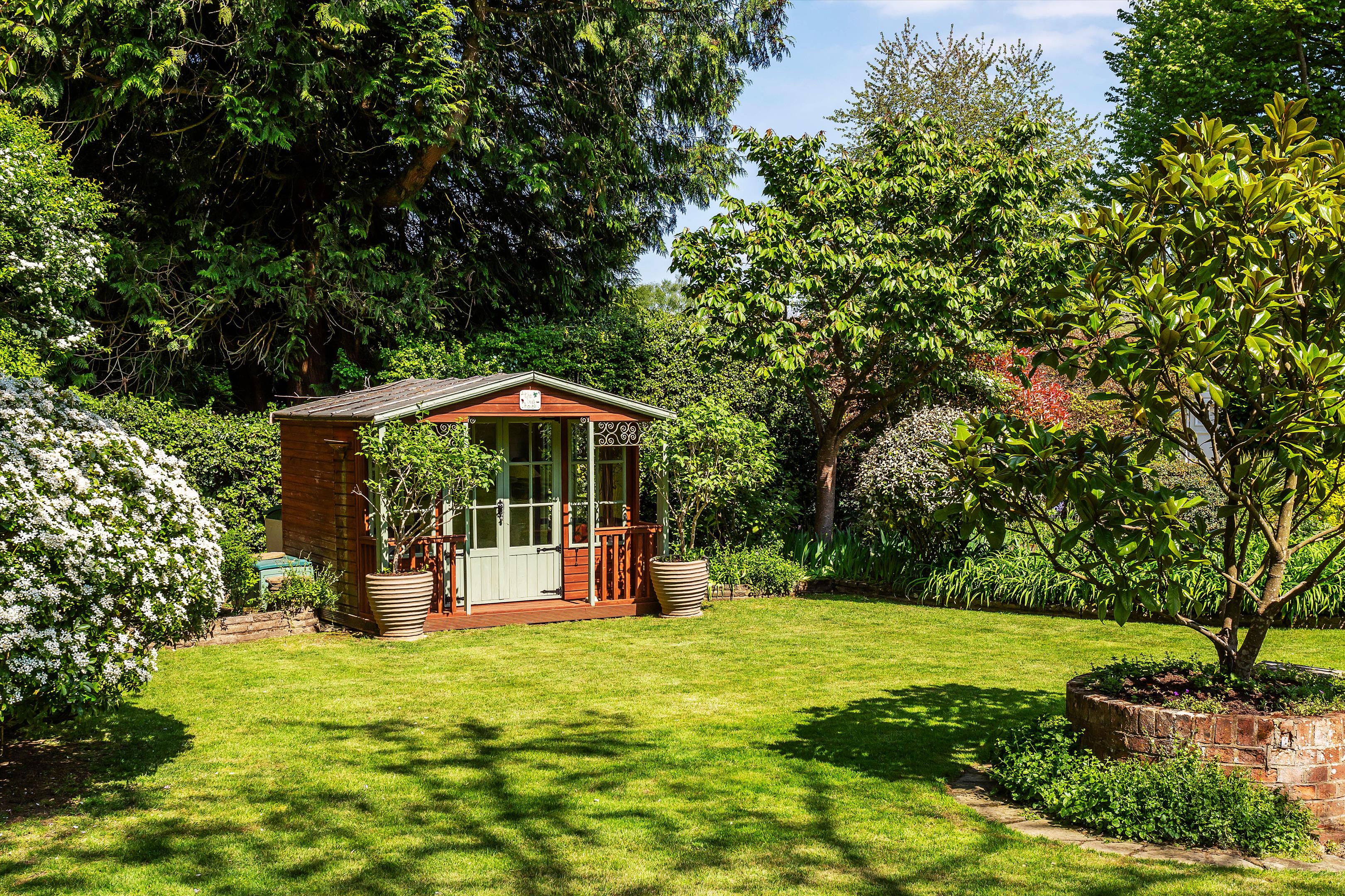 Christmas Hill, Shalford, Guildford, Surrey, GU4