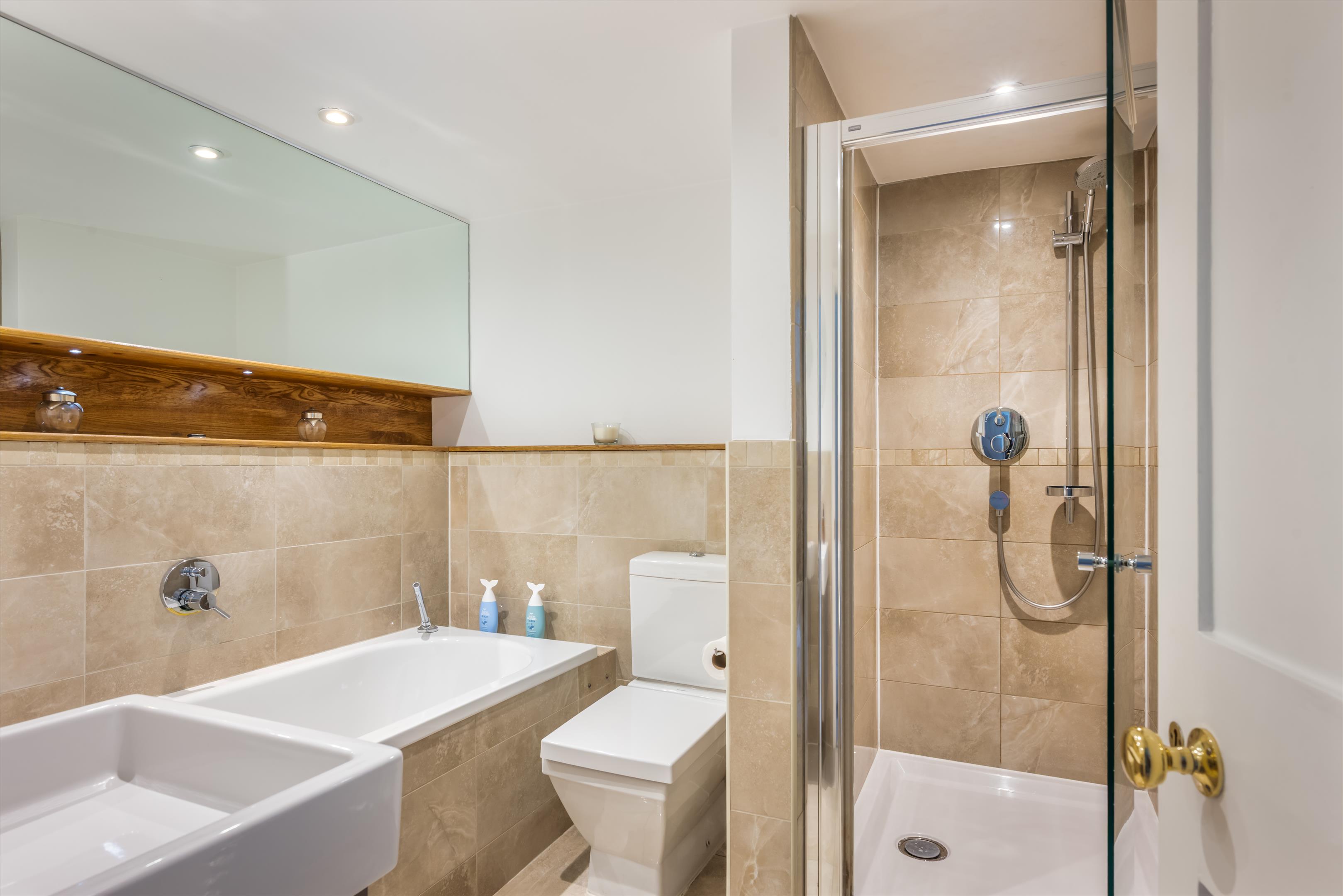 The Street, Albury, Guildford, Surrey GU5