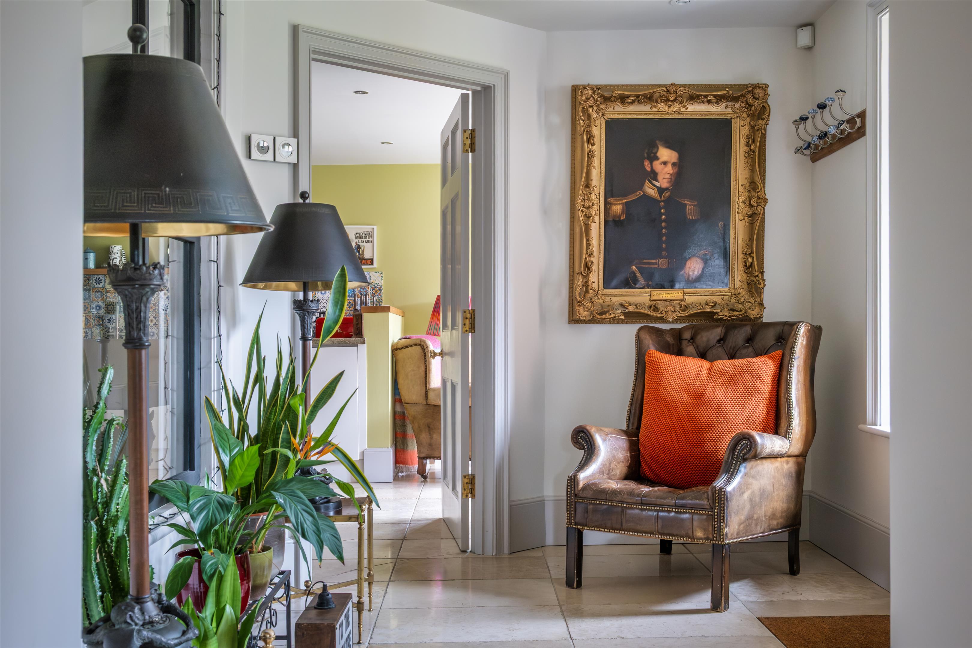 The Street, Albury, Guildford, Surrey GU5