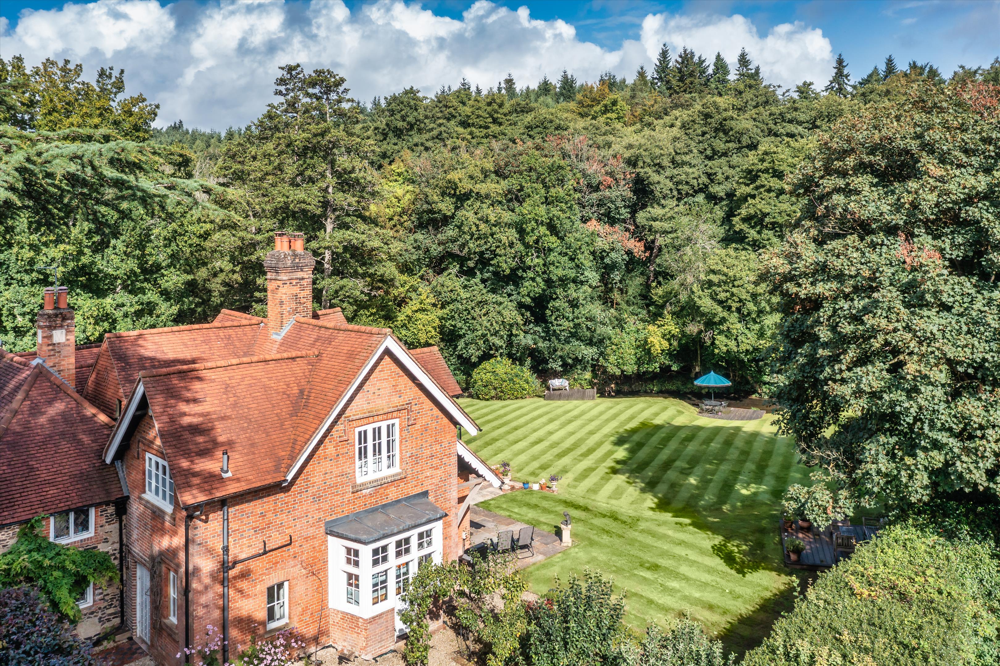 The Street, Albury, Guildford, Surrey GU5