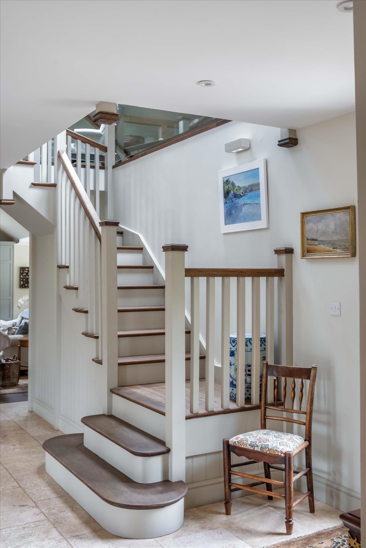 August Lane, Albury, Guildford, Surrey, GU5.