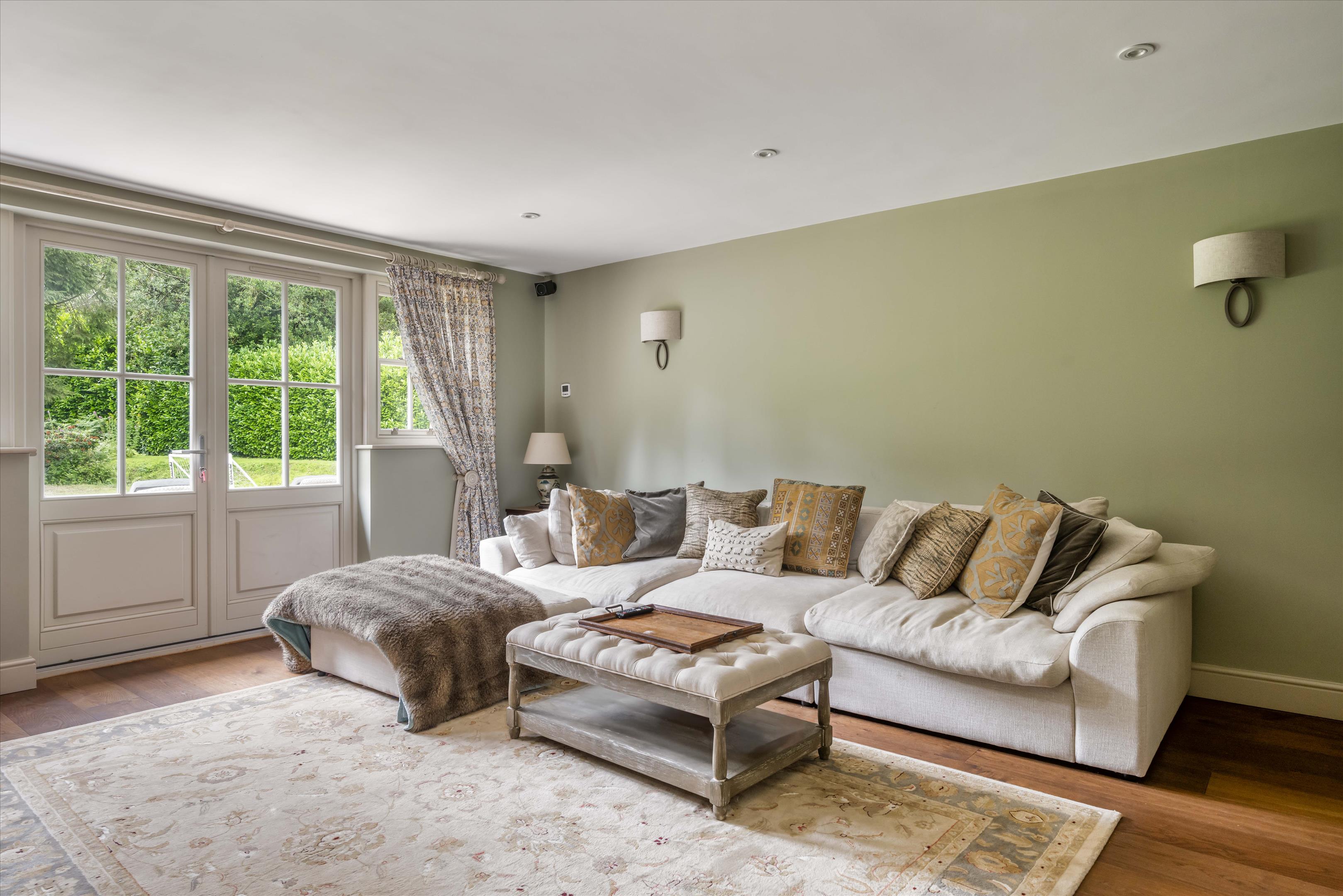 August Lane, Albury, Guildford, Surrey, GU5.