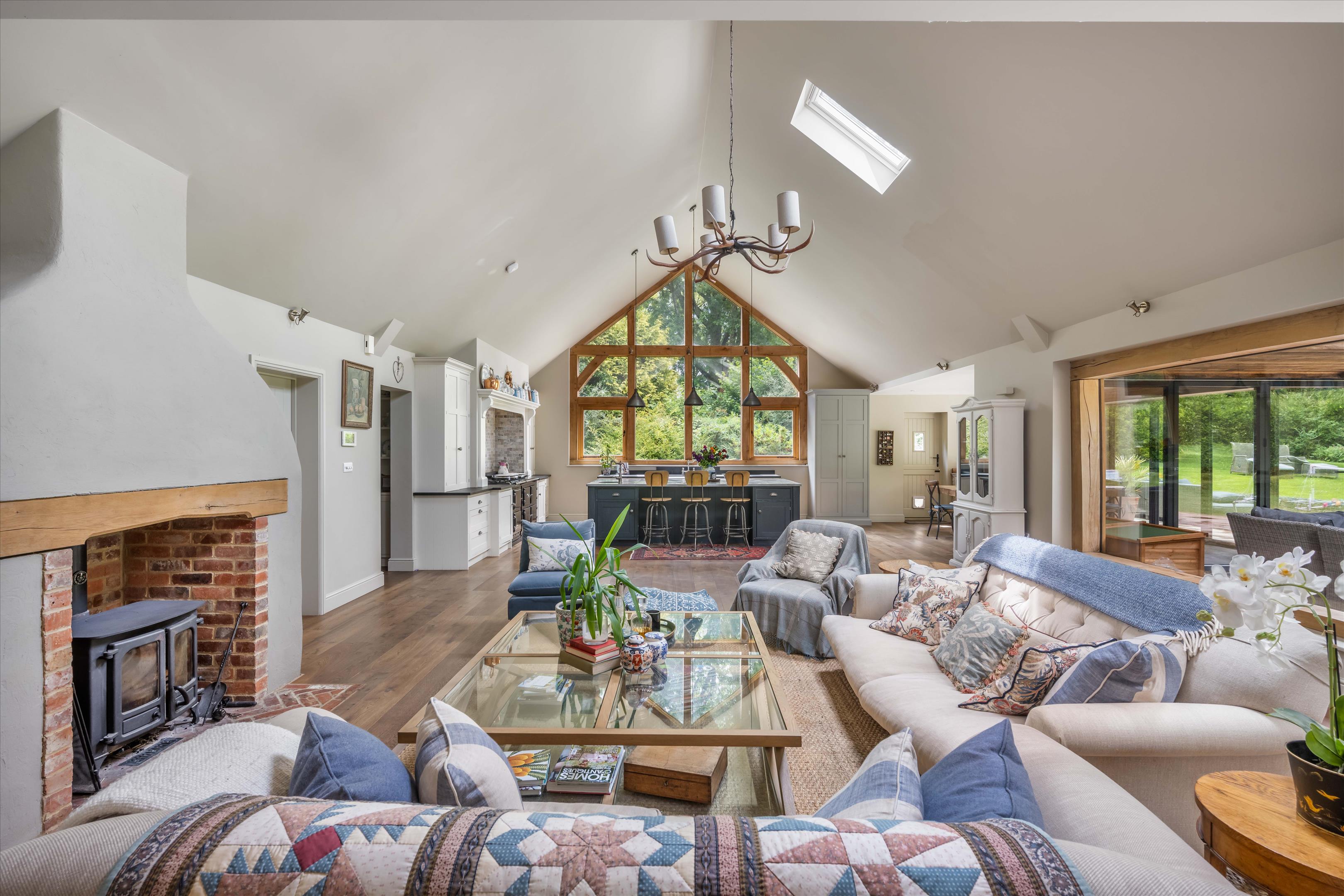 August Lane, Albury, Guildford, Surrey, GU5.
