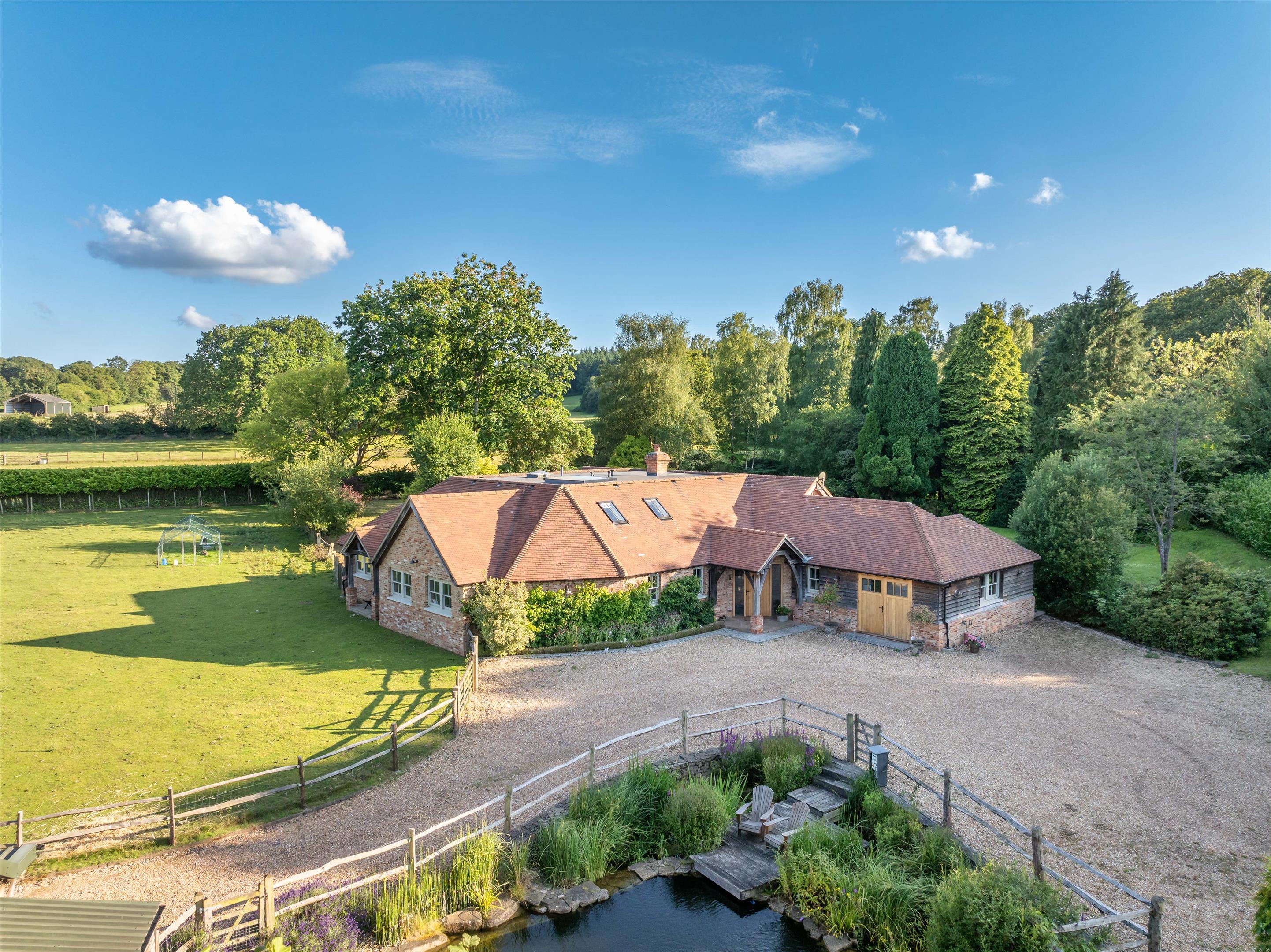 August Lane, Albury, Guildford, Surrey, GU5.