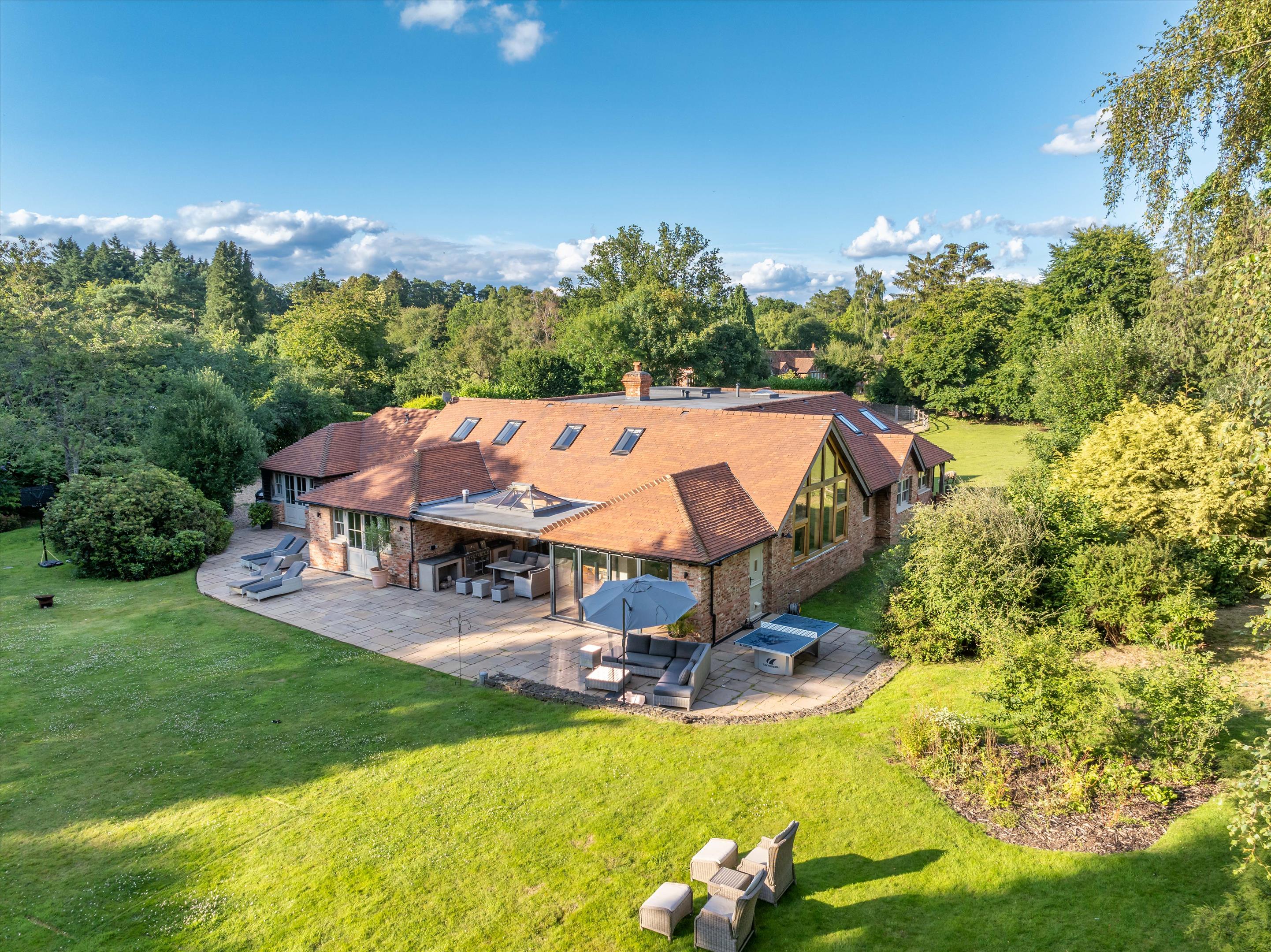 August Lane, Albury, Guildford, Surrey, GU5.